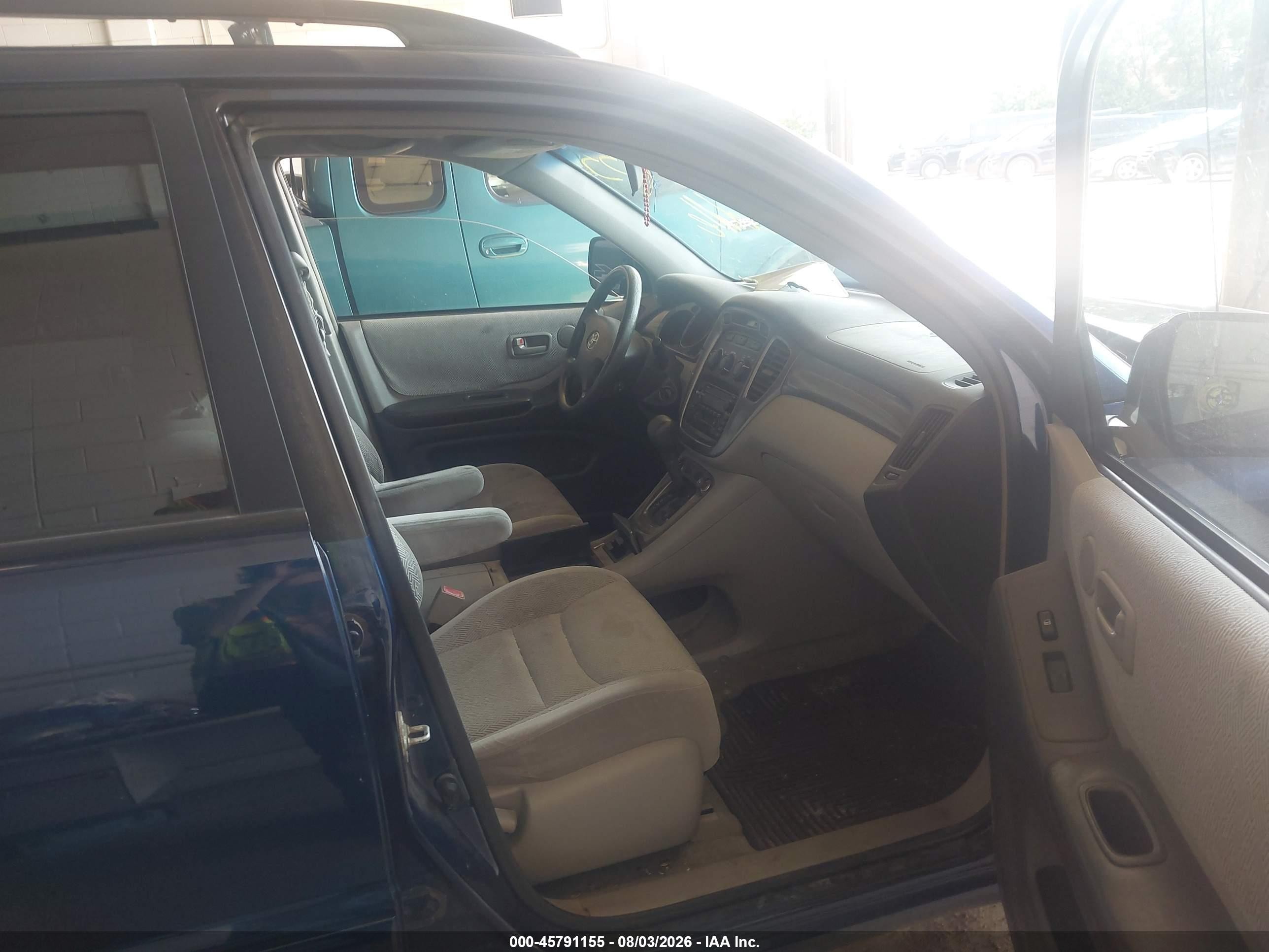 2003 Toyota Highlander   Blue vin: JTEGD21A330048968