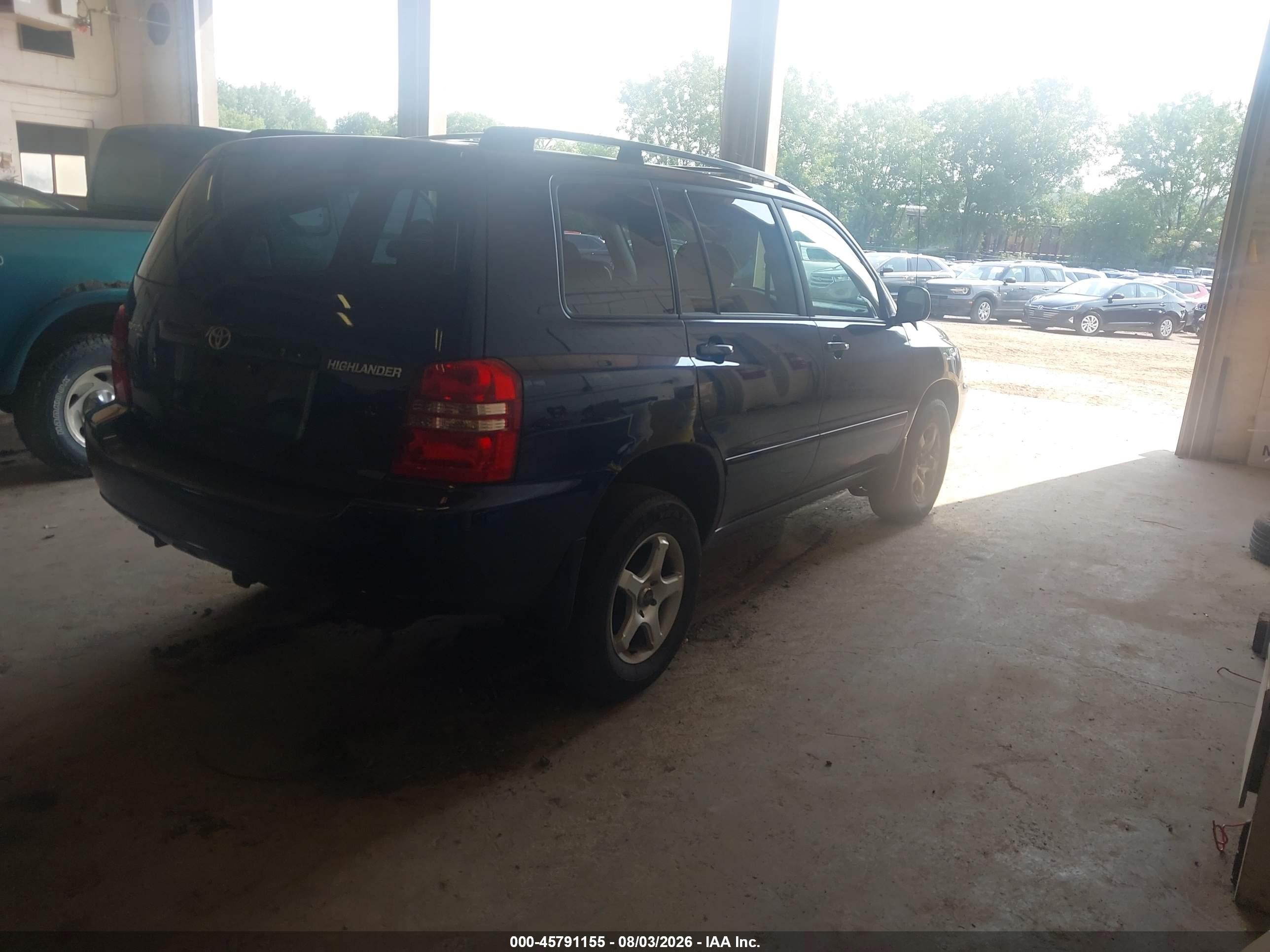 2003 Toyota Highlander   Blue vin: JTEGD21A330048968