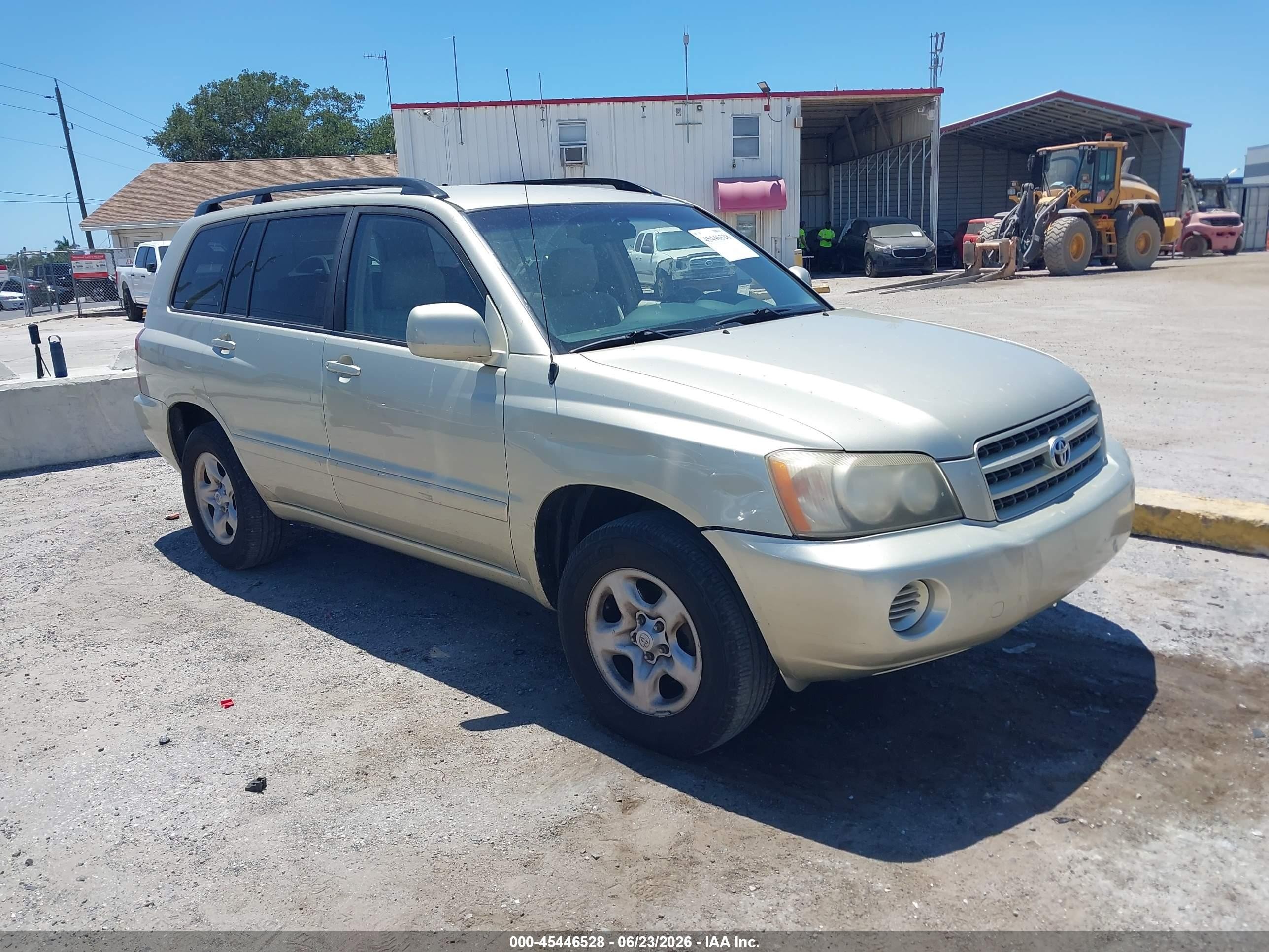 2003 Toyota Highlander   Gold vin: JTEGD21A330069979
