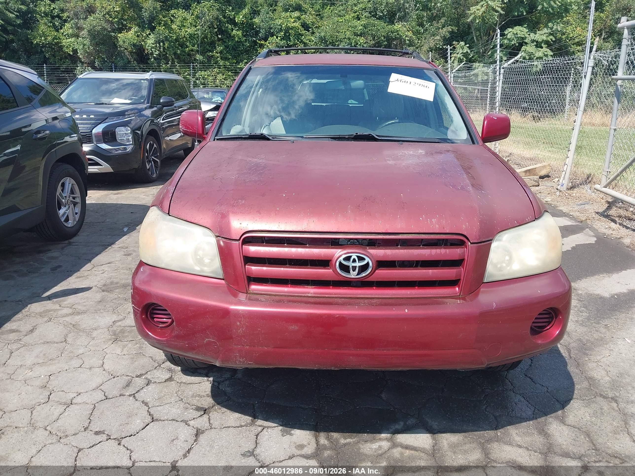 2004 Toyota Highlander   Burgundy vin: JTEGD21A340080191