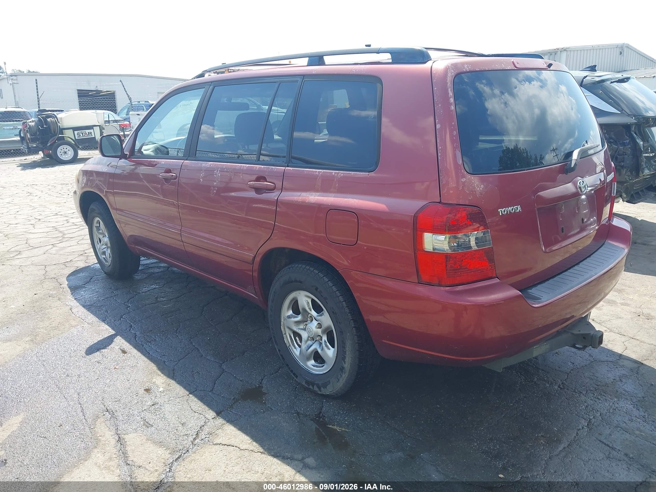 2004 Toyota Highlander   Burgundy vin: JTEGD21A340080191
