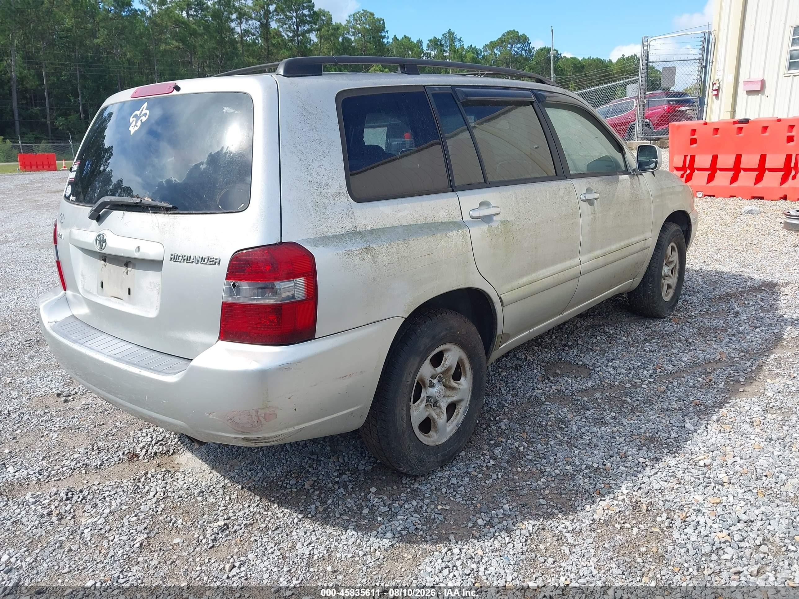 2005 Toyota Highlander   Silver vin: JTEGD21A350131108