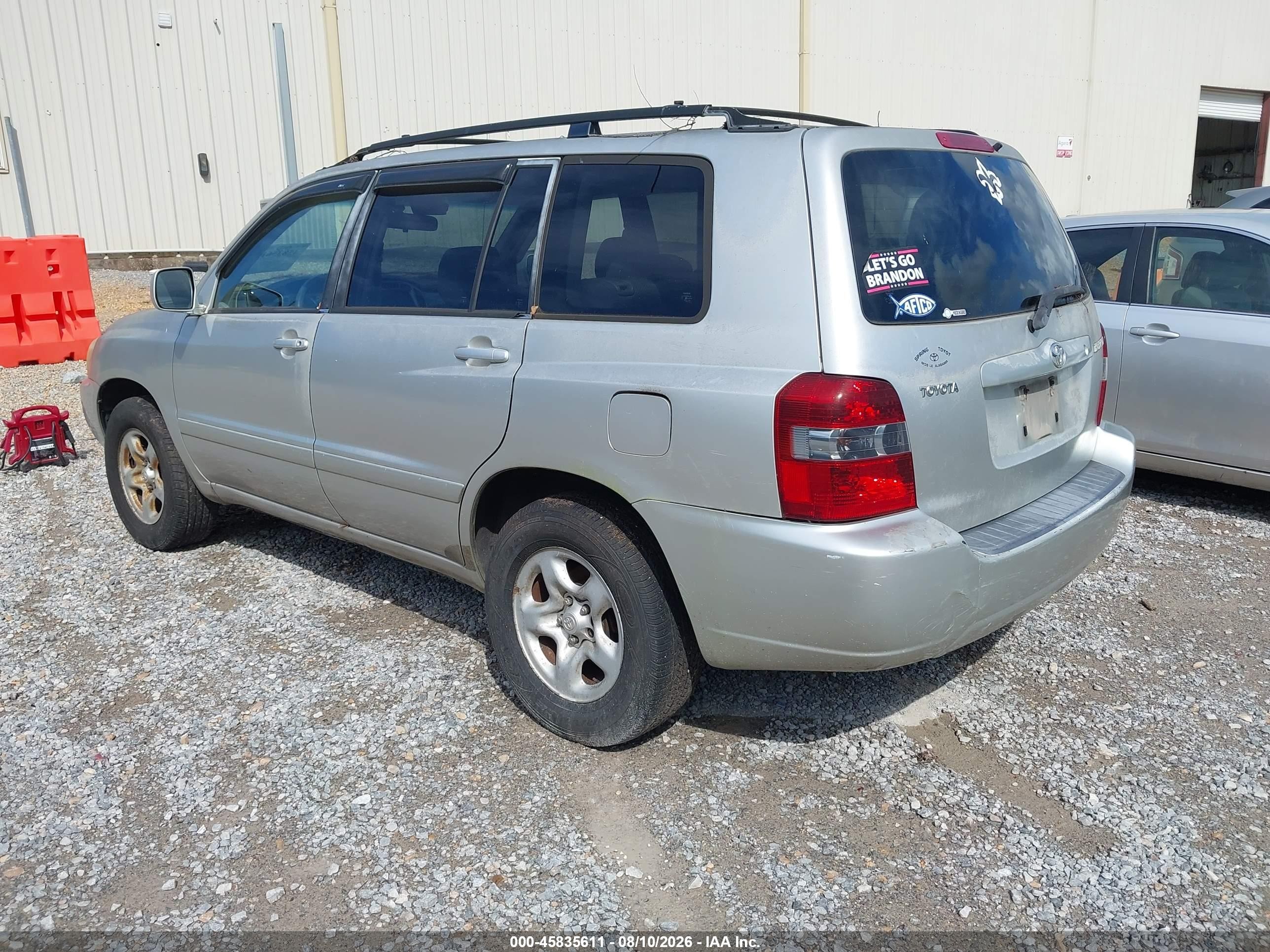 2005 Toyota Highlander   Silver vin: JTEGD21A350131108