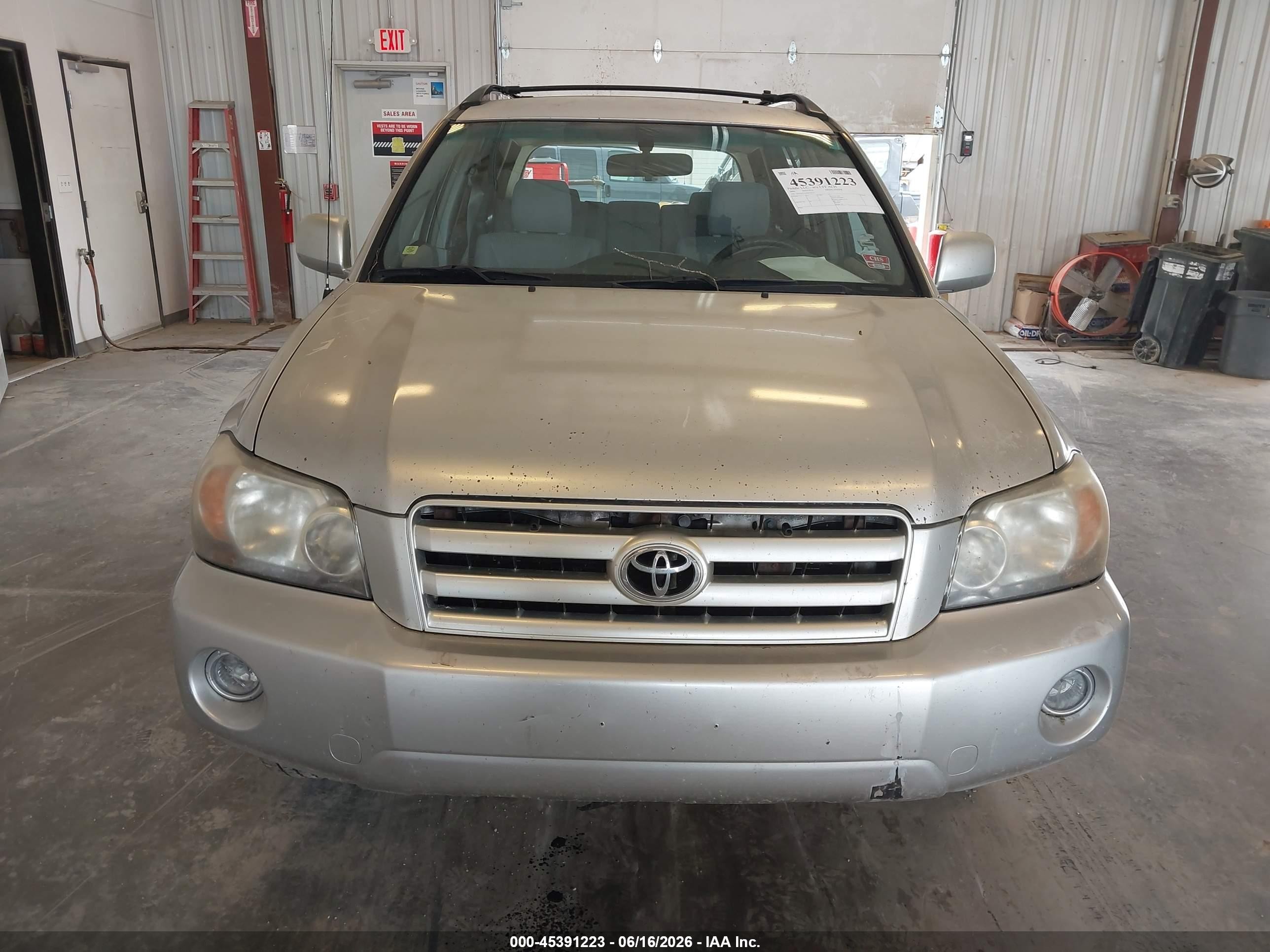 2006 Toyota Highlander Silver vin: JTEGD21A360134737