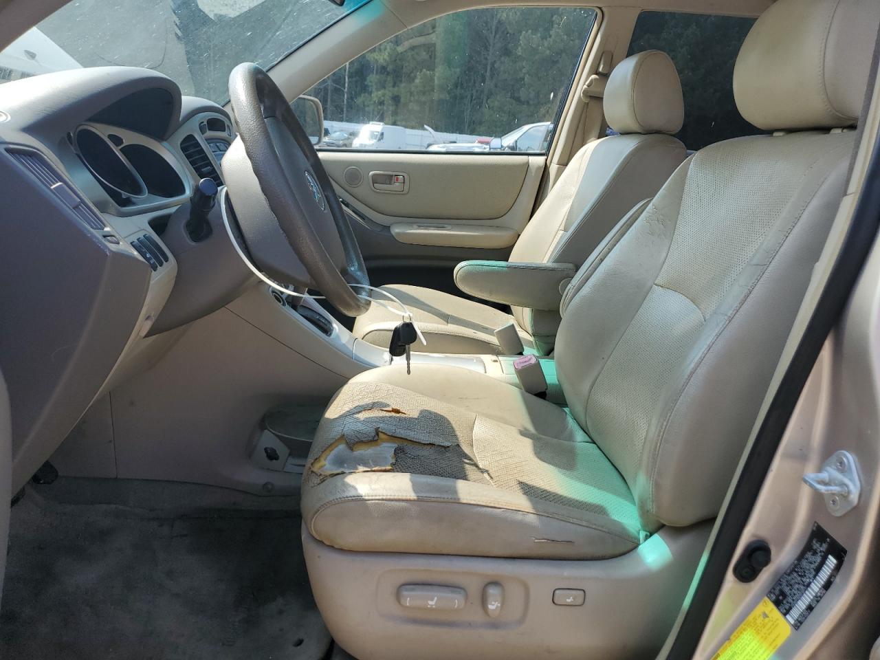 2007 Toyota Highlander Base Cream vin: JTEGD21A370159171