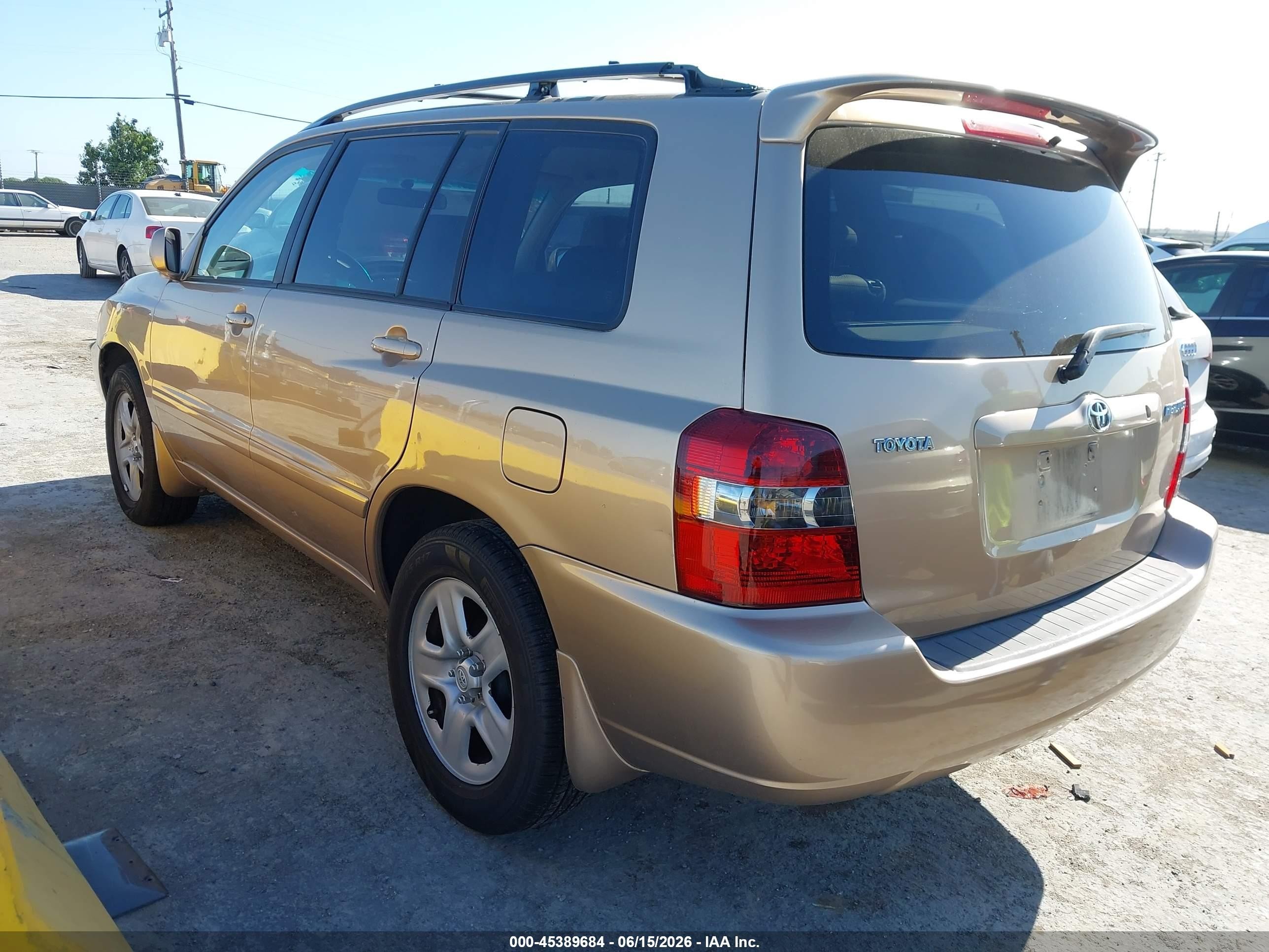 2007 Toyota Highlander   Gold vin: JTEGD21A370160661
