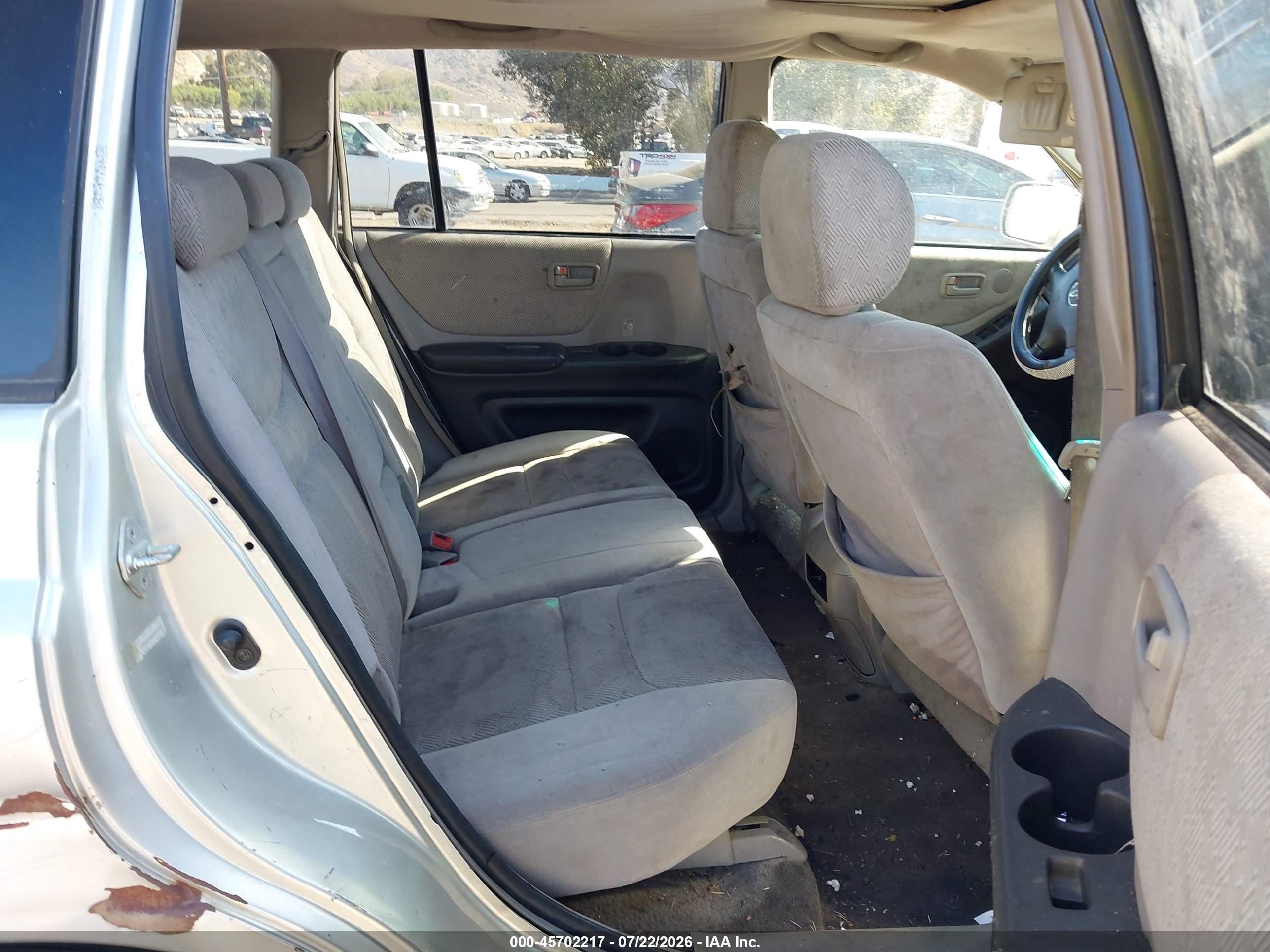 2002 Toyota Highlander   Silver vin: JTEGD21A420028243