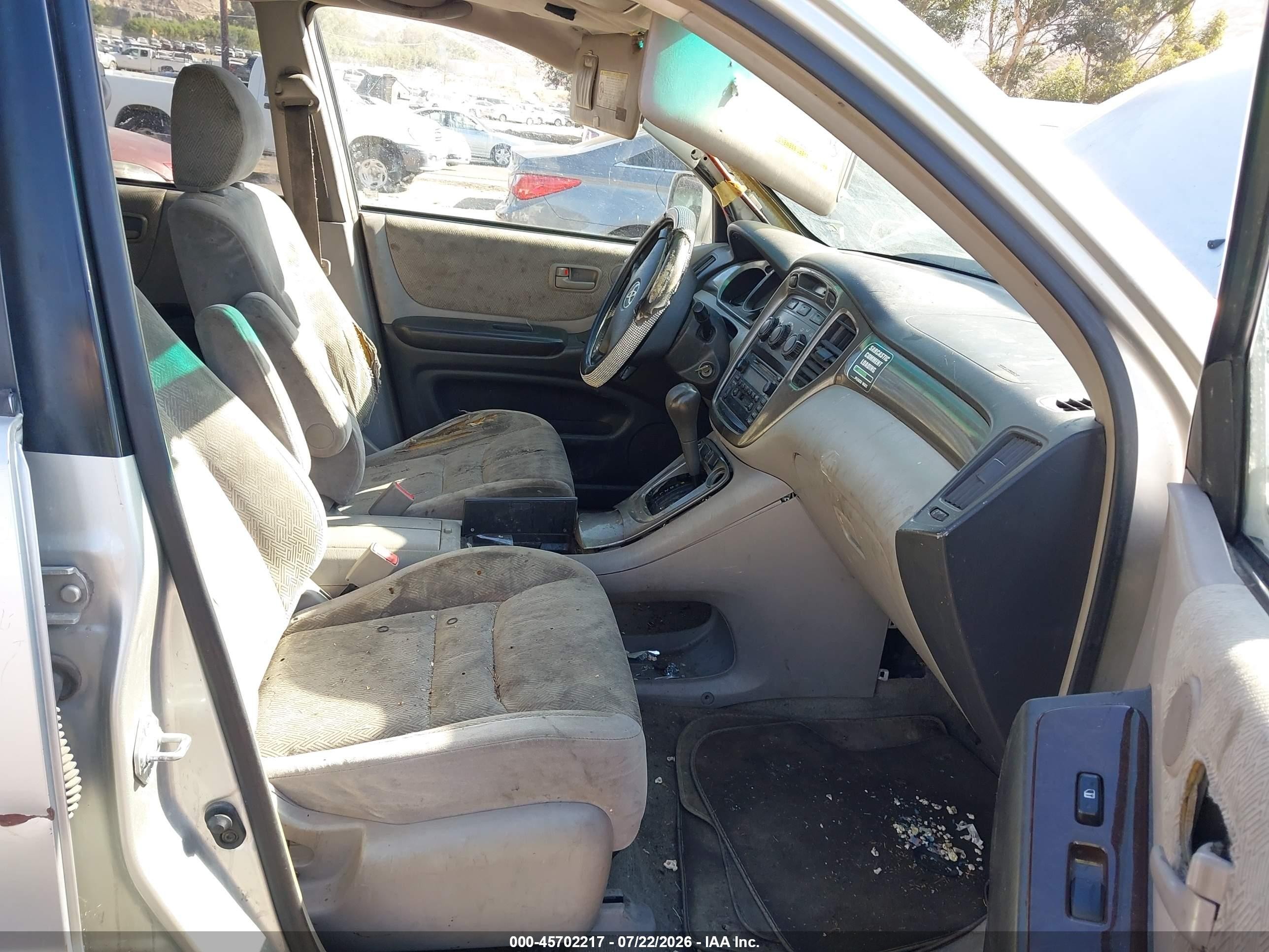 2002 Toyota Highlander   Silver vin: JTEGD21A420028243