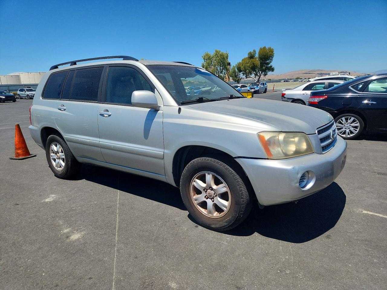 2003 Toyota Highlander Base Silver vin: JTEGD21A430066475