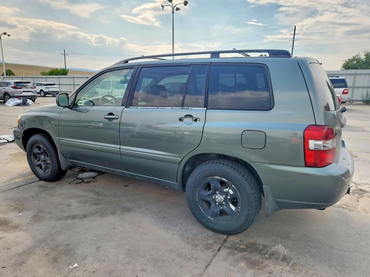2004 Toyota Highlander Base Зеленый vin: JTEGD21A440102487