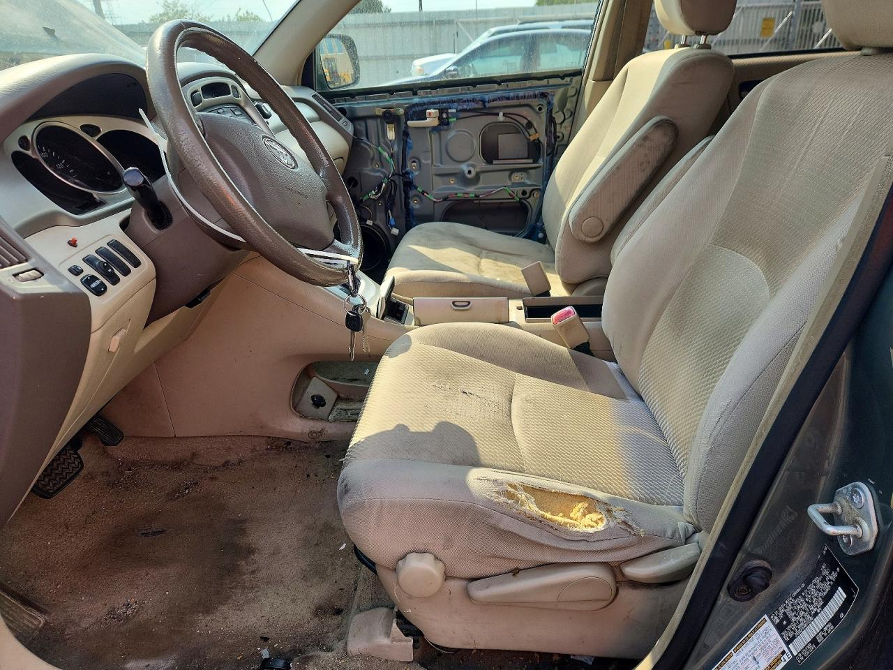2004 Toyota Highlander Base Зеленый vin: JTEGD21A440102487