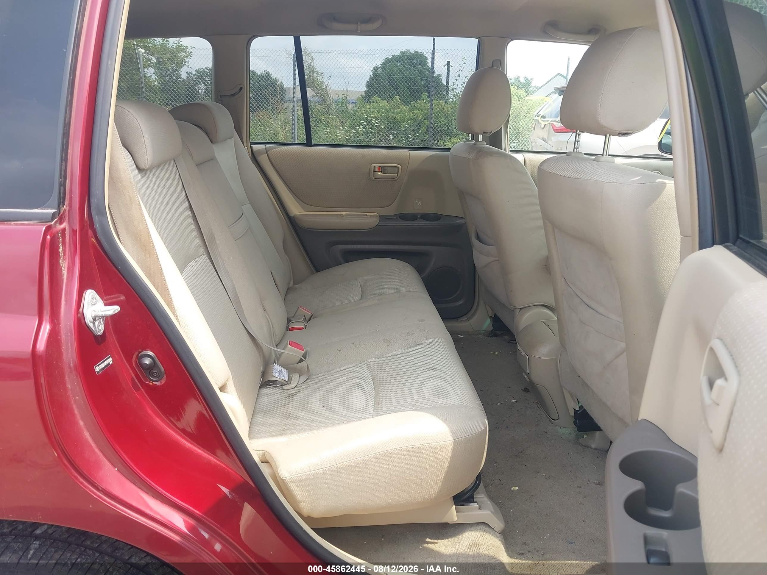 2005 Toyota Highlander   Maroon vin: JTEGD21A450108646