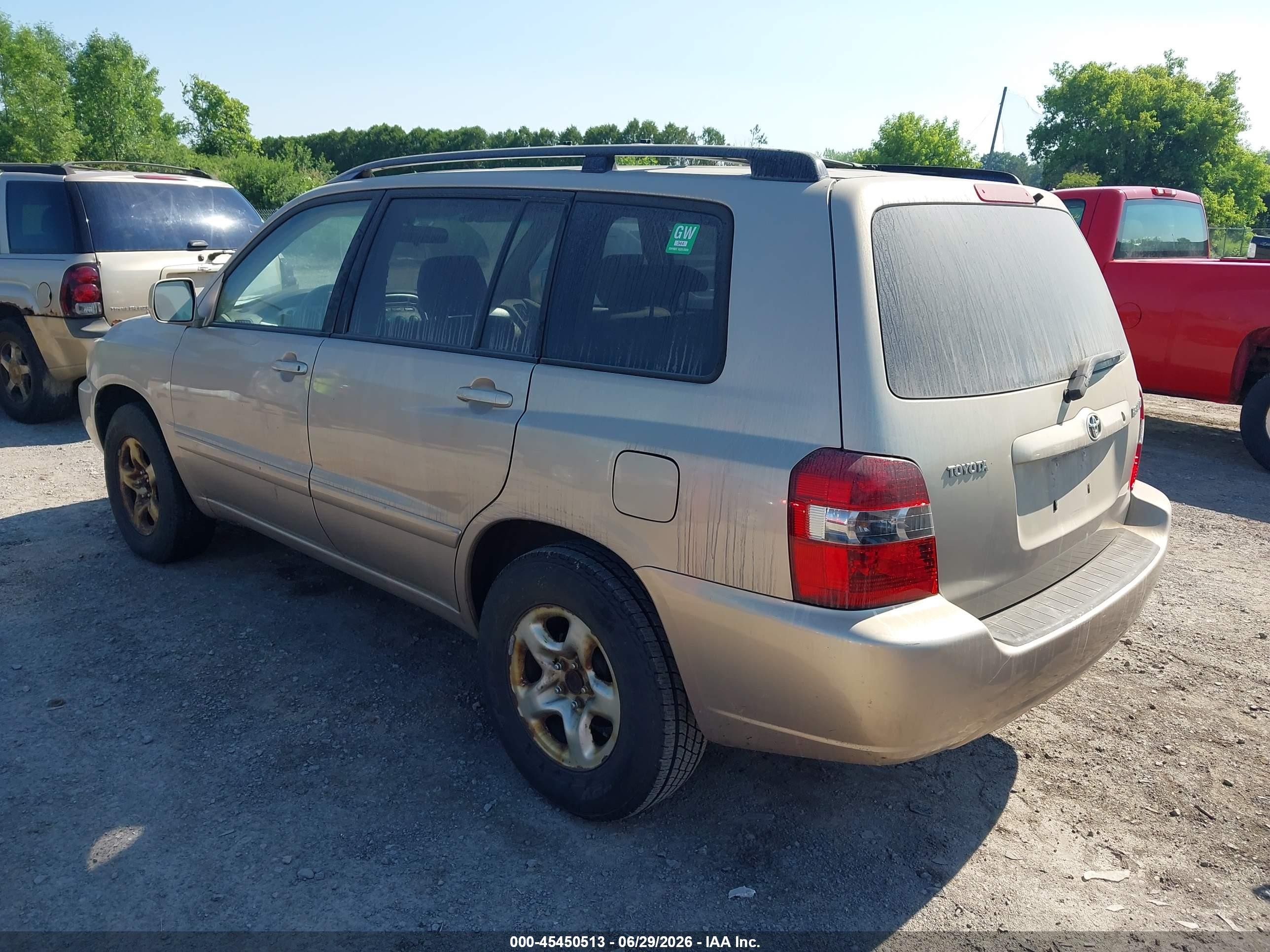 2006 Toyota Highlander   Gold vin: JTEGD21A460139848