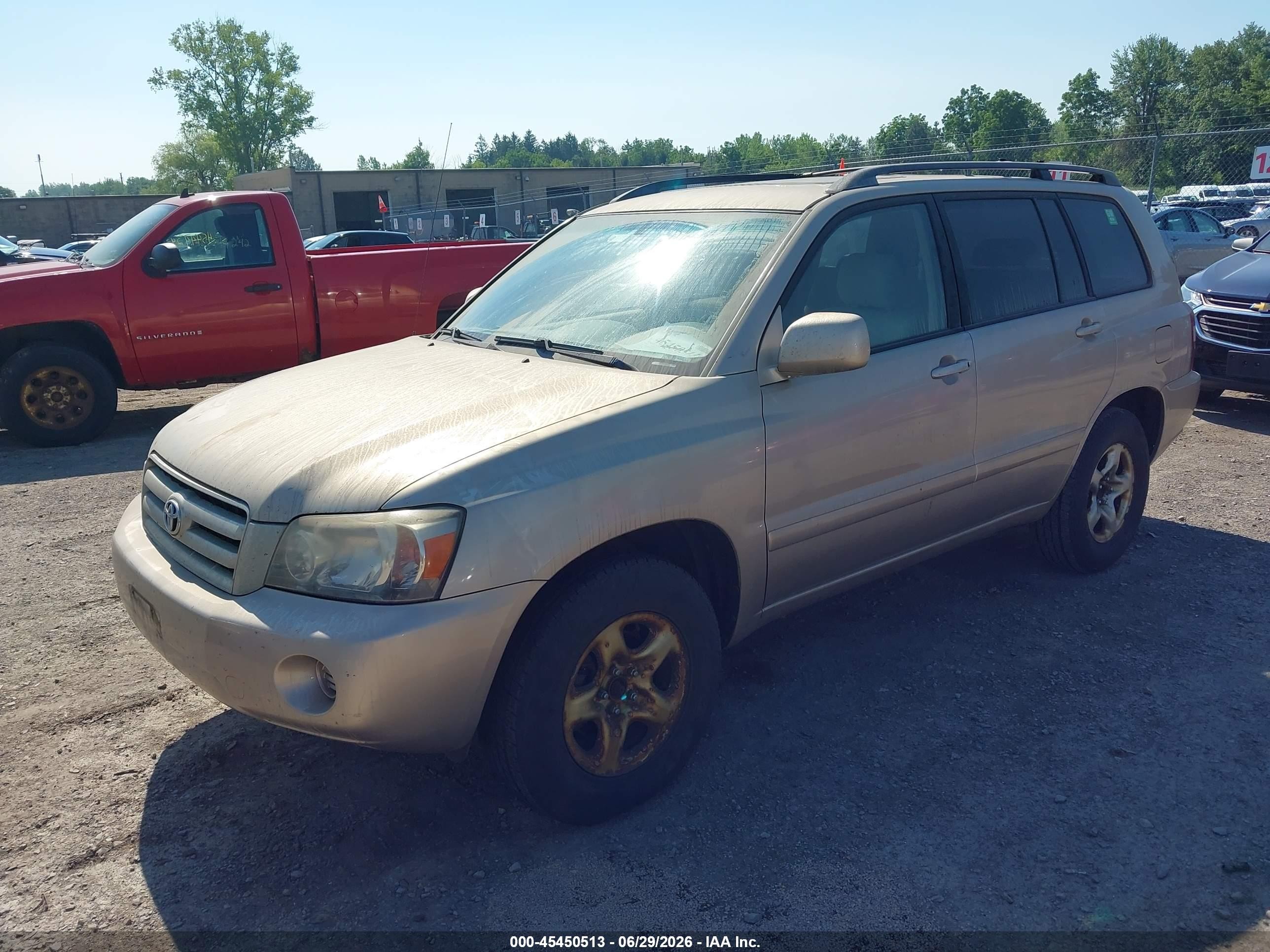 2006 Toyota Highlander   Gold vin: JTEGD21A460139848