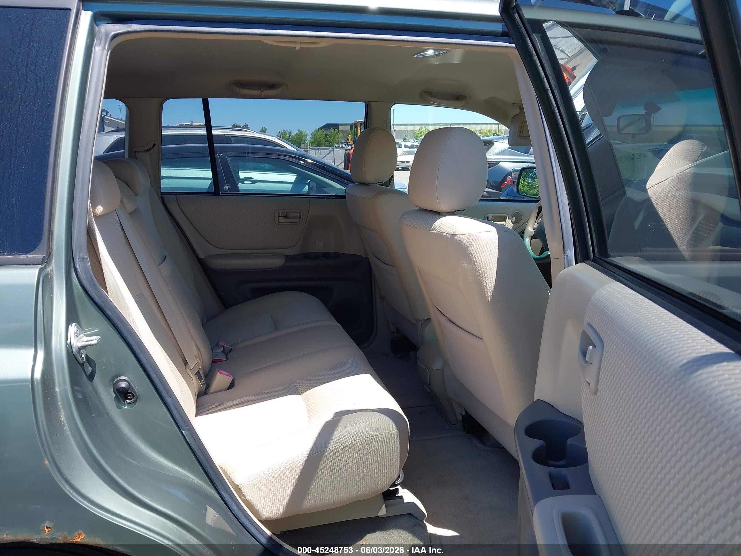 2006 Toyota Highlander   Green vin: JTEGD21A460143446