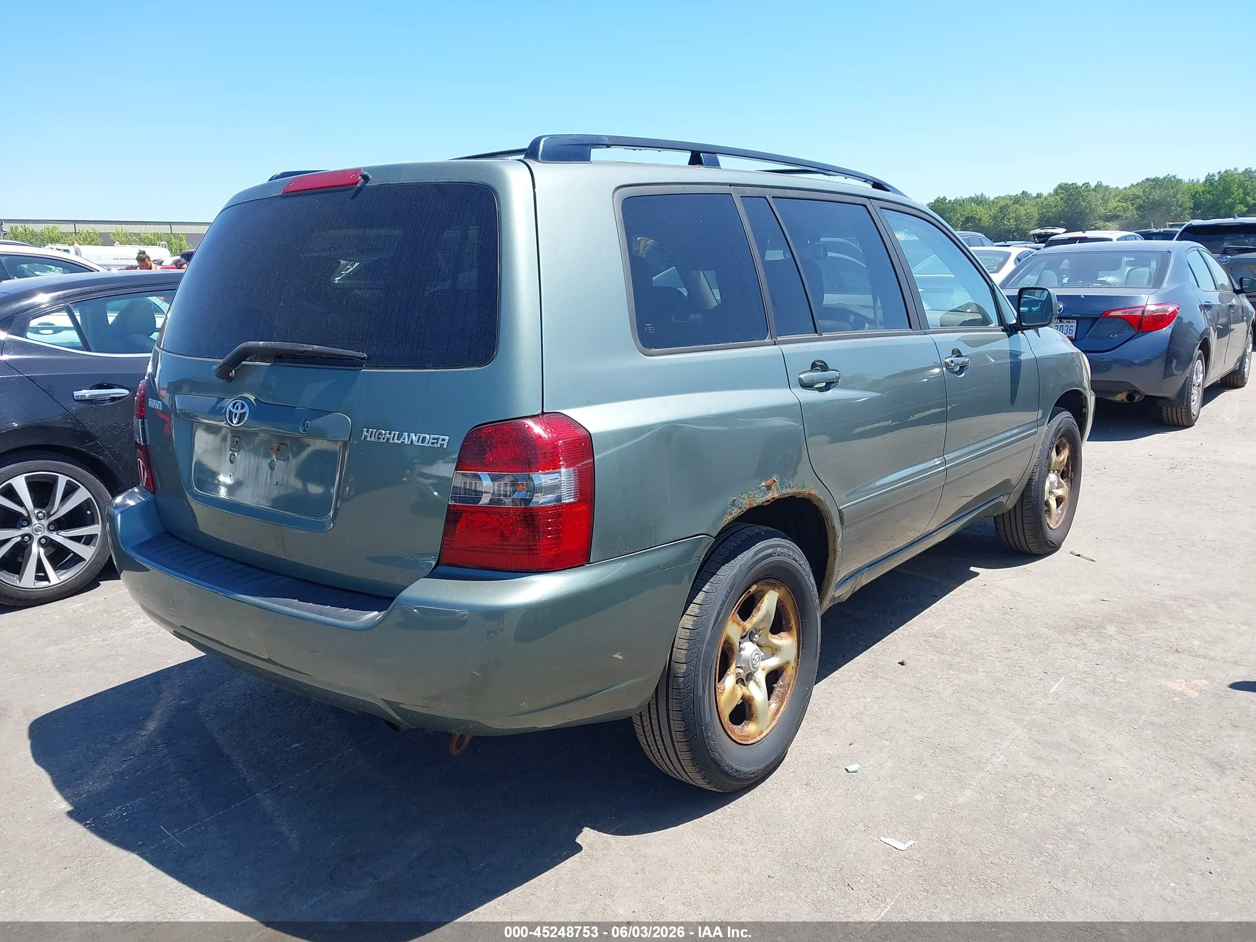 2006 Toyota Highlander   Green vin: JTEGD21A460143446