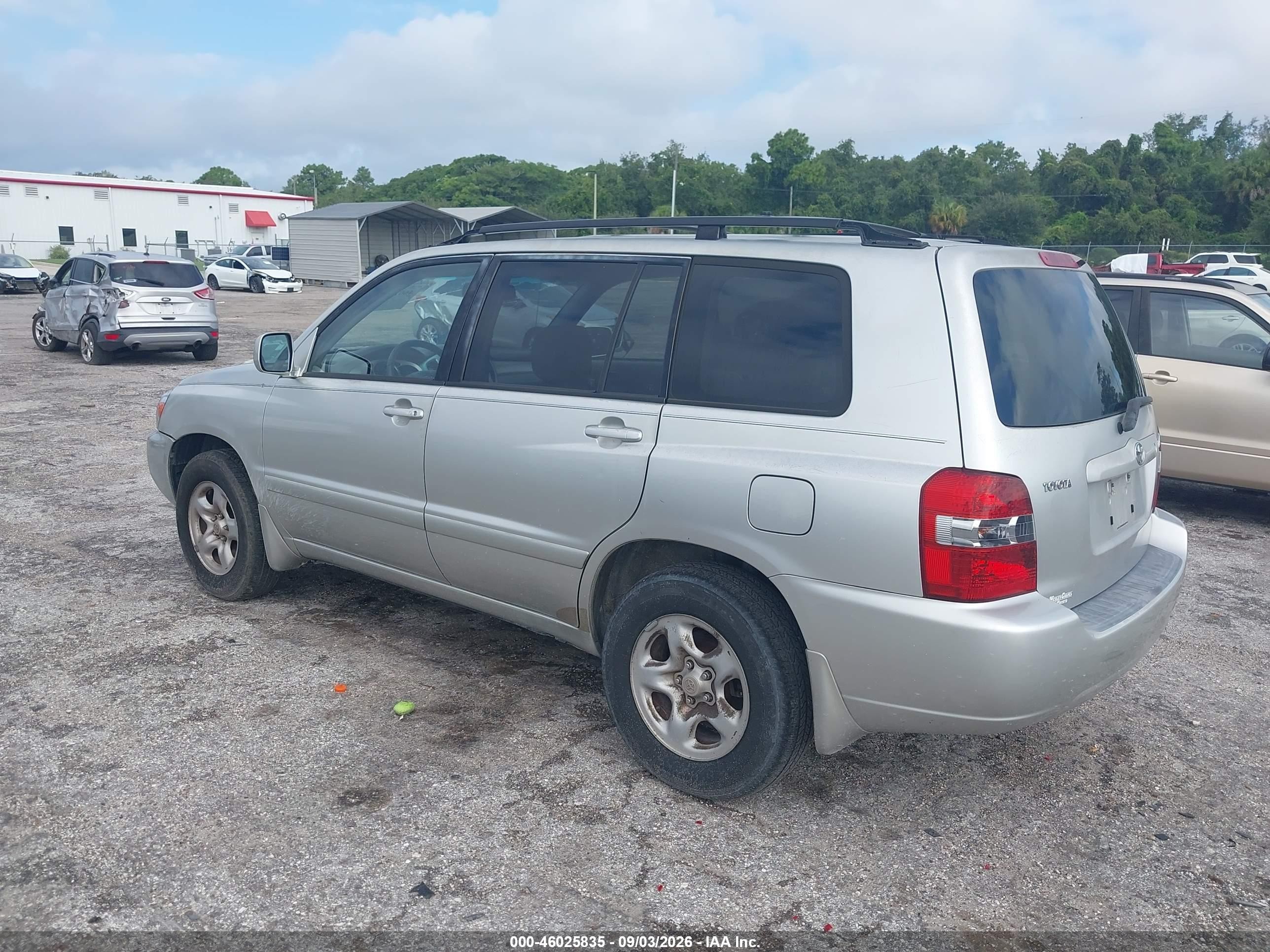 2006 Toyota Highlander   Silver vin: JTEGD21A460146959