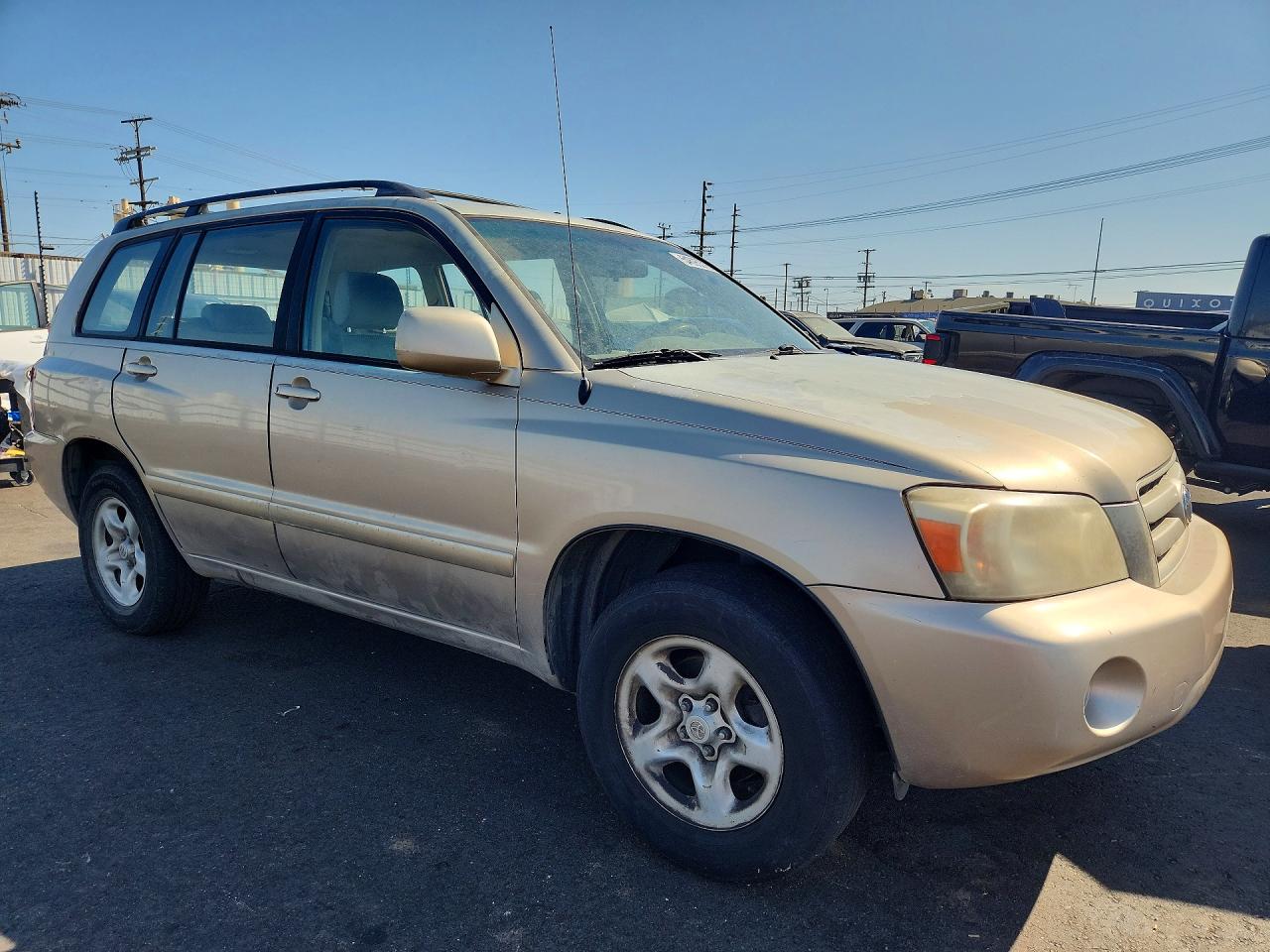 2007 Toyota Highlander Base Tan vin: JTEGD21A470165819
