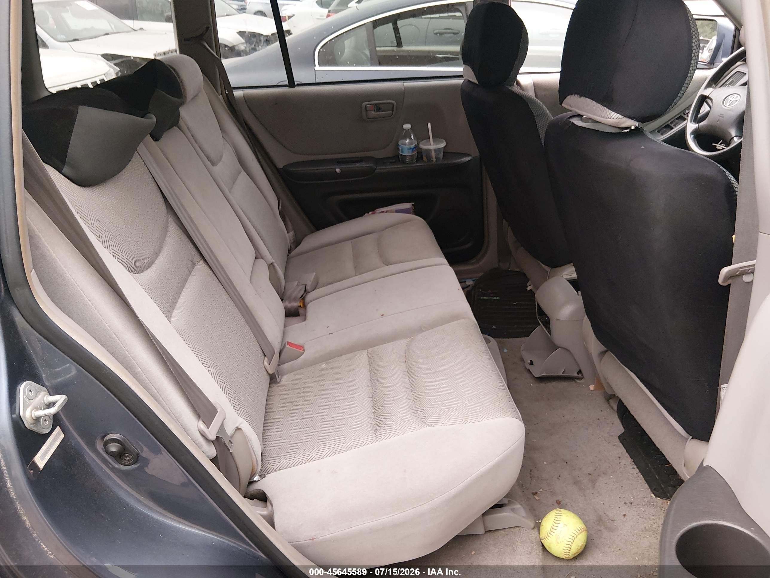 2003 Toyota Highlander   Синий vin: JTEGD21A530052178