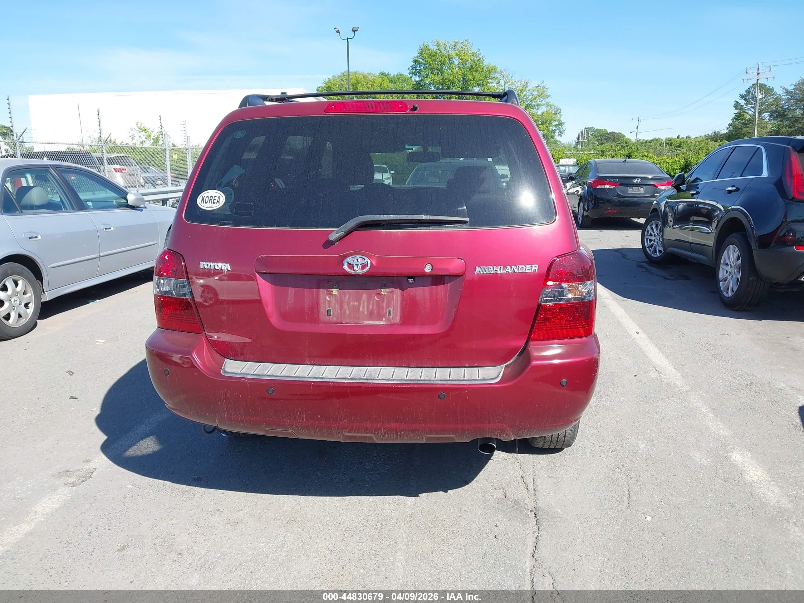 2006 Toyota Highlander   Burgundy vin: JTEGD21A560133976