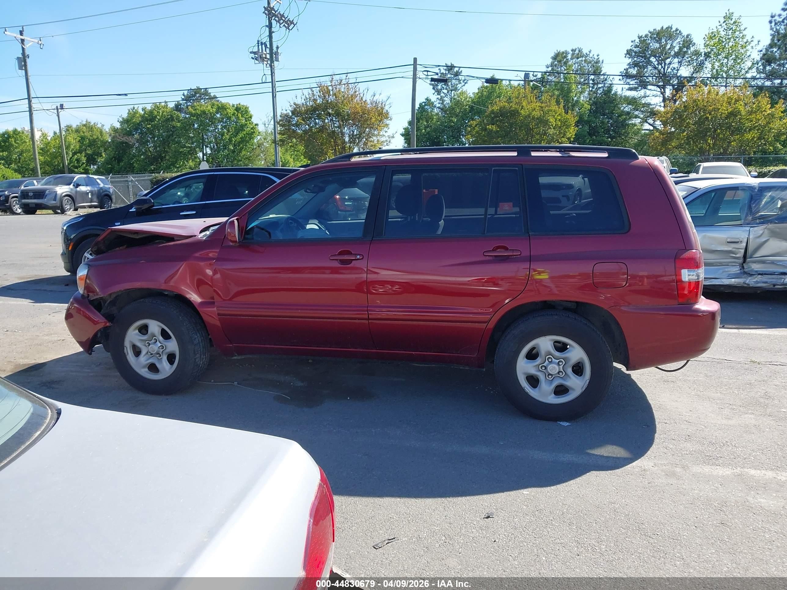 2006 Toyota Highlander   Burgundy vin: JTEGD21A560133976