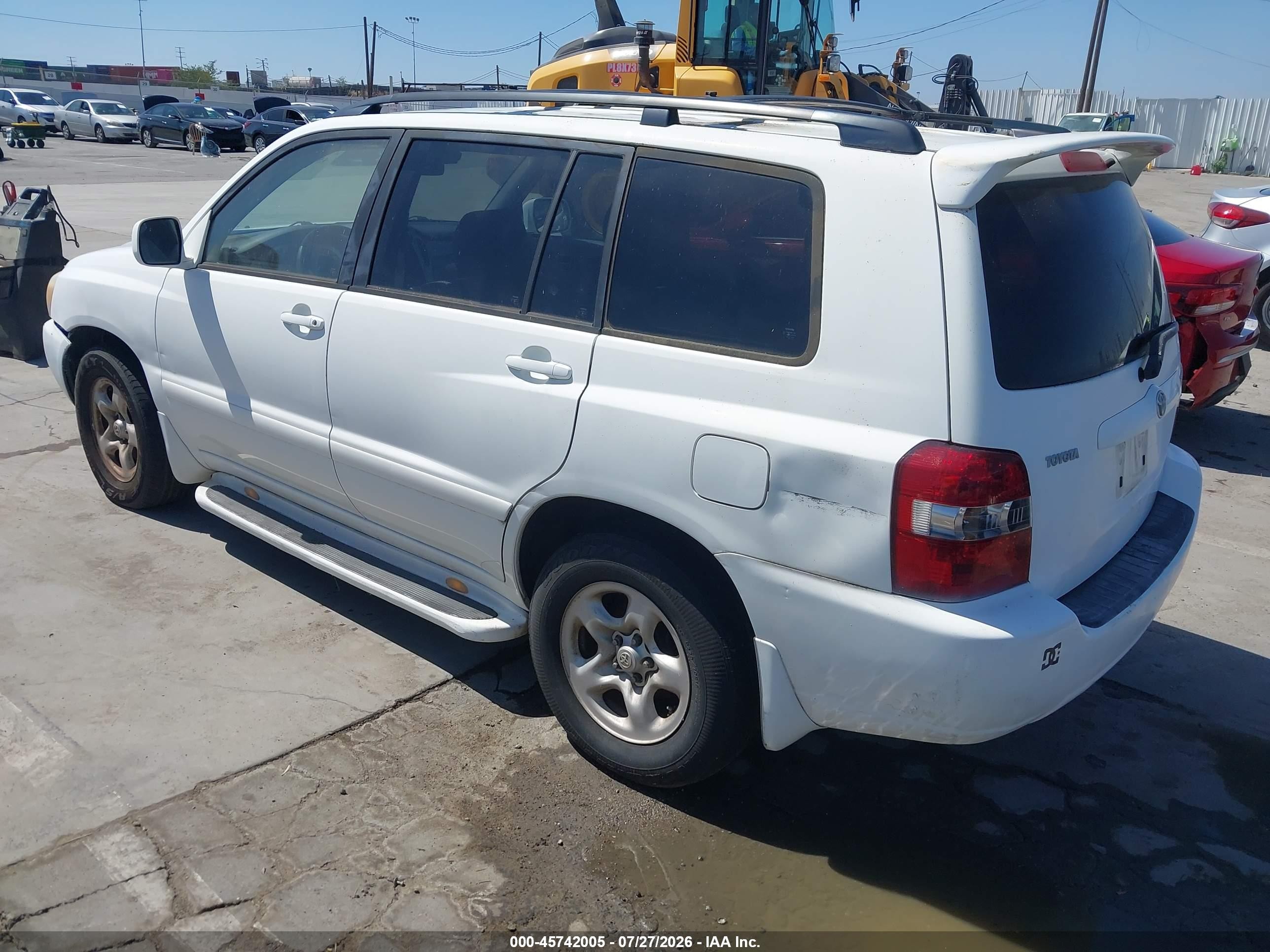 2006 Toyota Highlander   Silver vin: JTEGD21A560143312