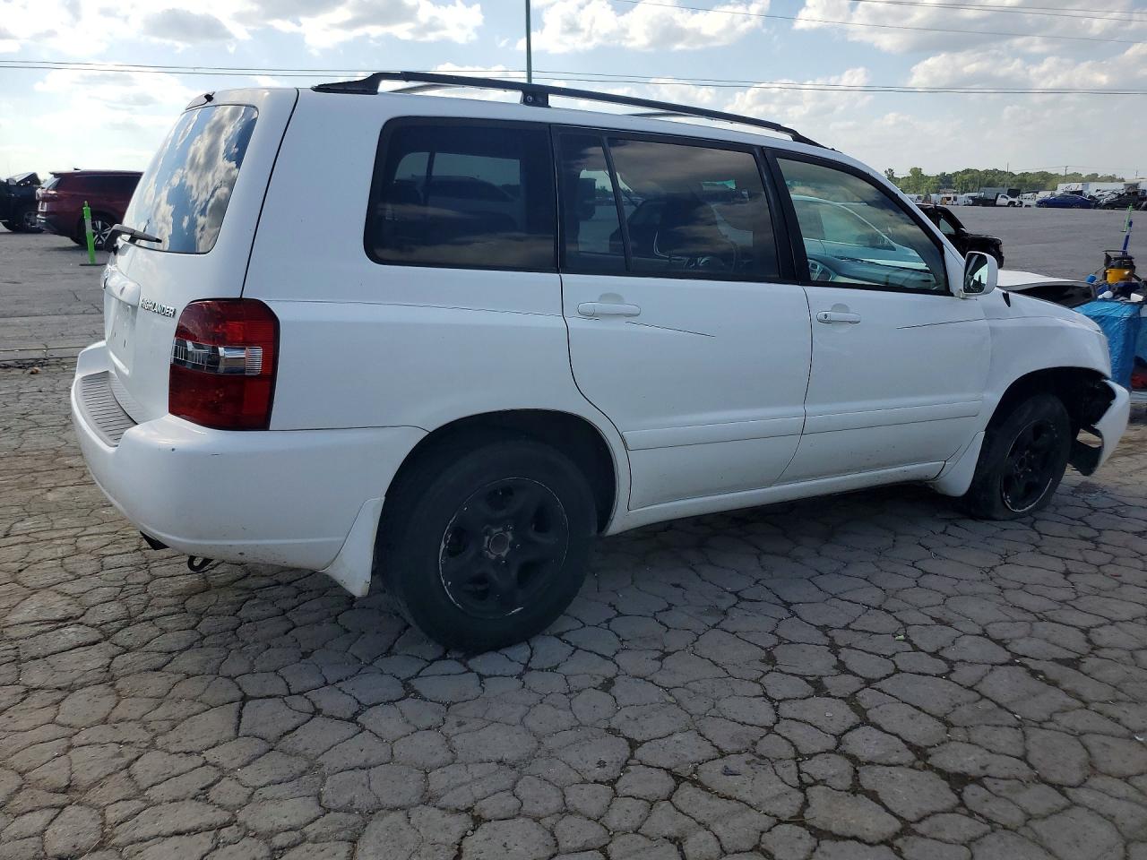 2006 Toyota Highlander Base Белый vin: JTEGD21A660132271