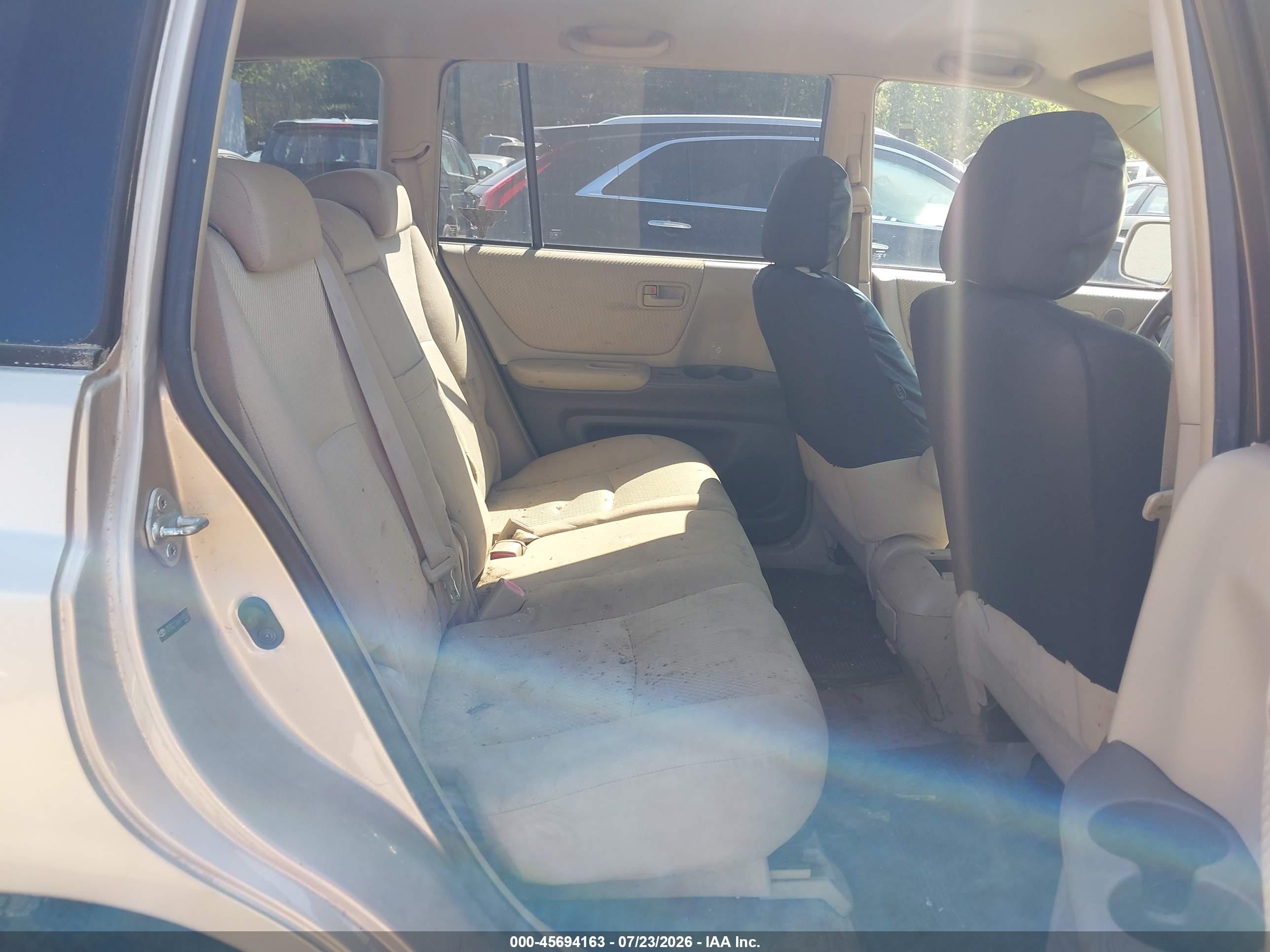 2006 Toyota Highlander   Бежевый vin: JTEGD21A660141522