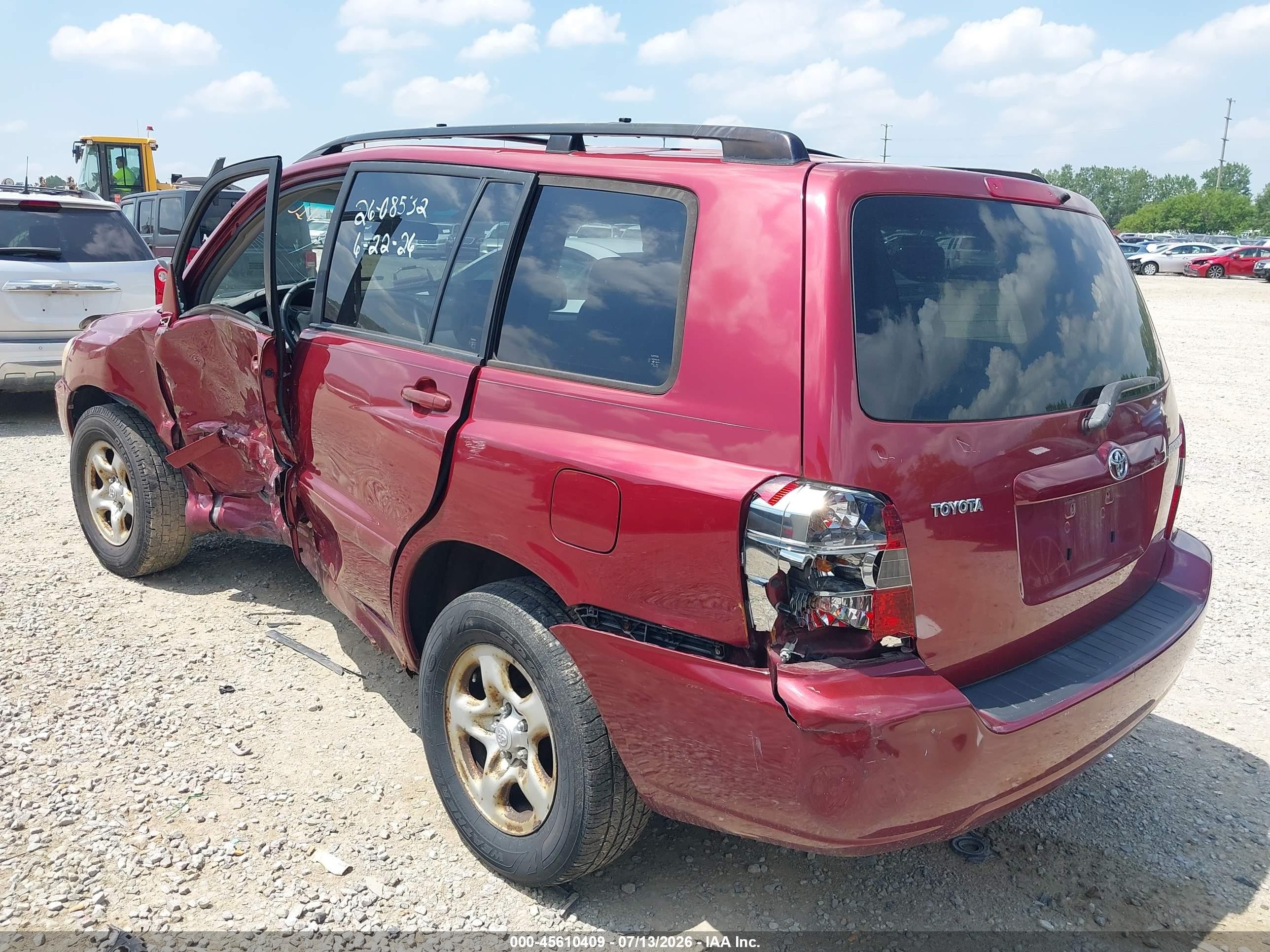 2006 Toyota Highlander   Maroon vin: JTEGD21A660151998