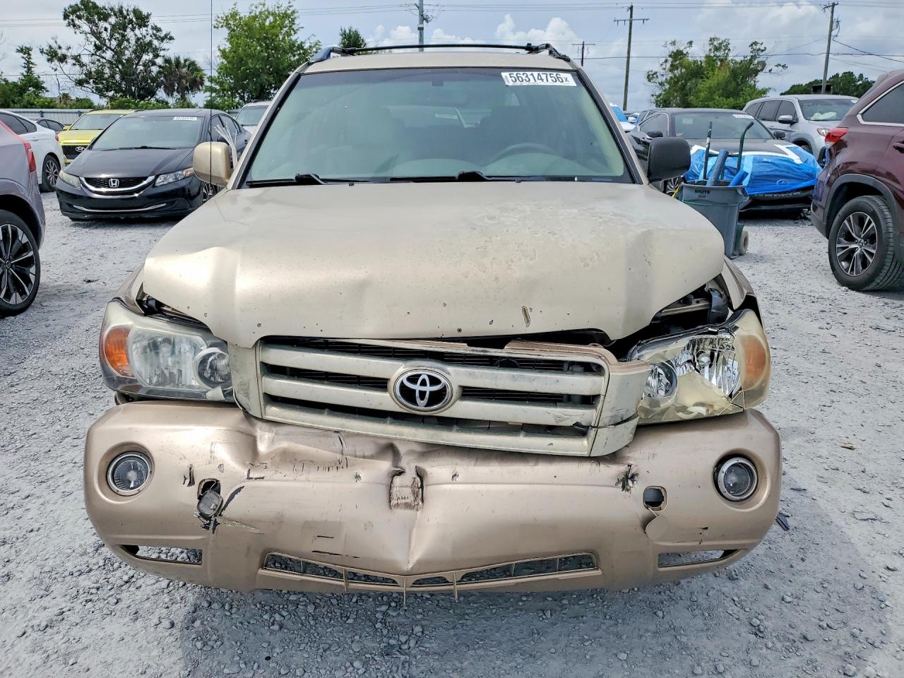 2007 Toyota Highlander Base Gold vin: JTEGD21A670157348
