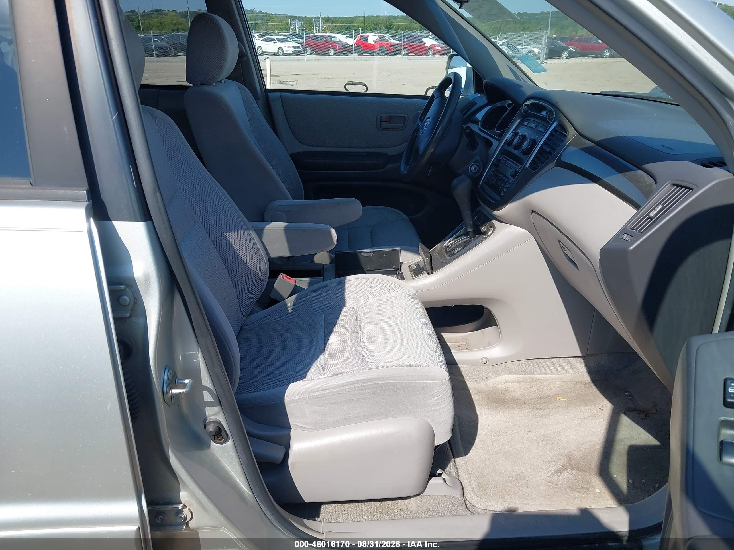 2003 Toyota Highlander   Silver vin: JTEGD21A730068382