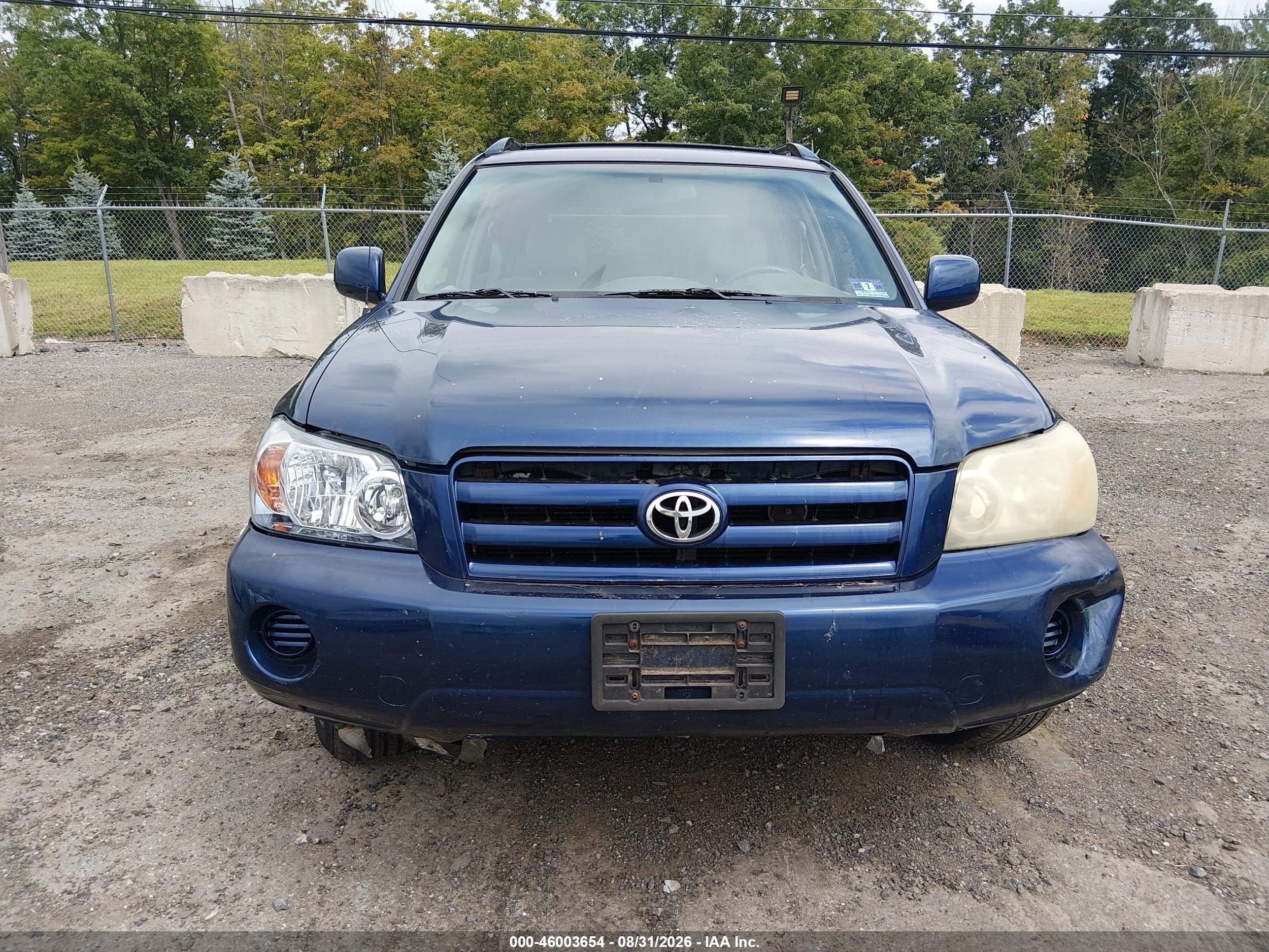 2004 Toyota Highlander   Blue vin: JTEGD21A740078993