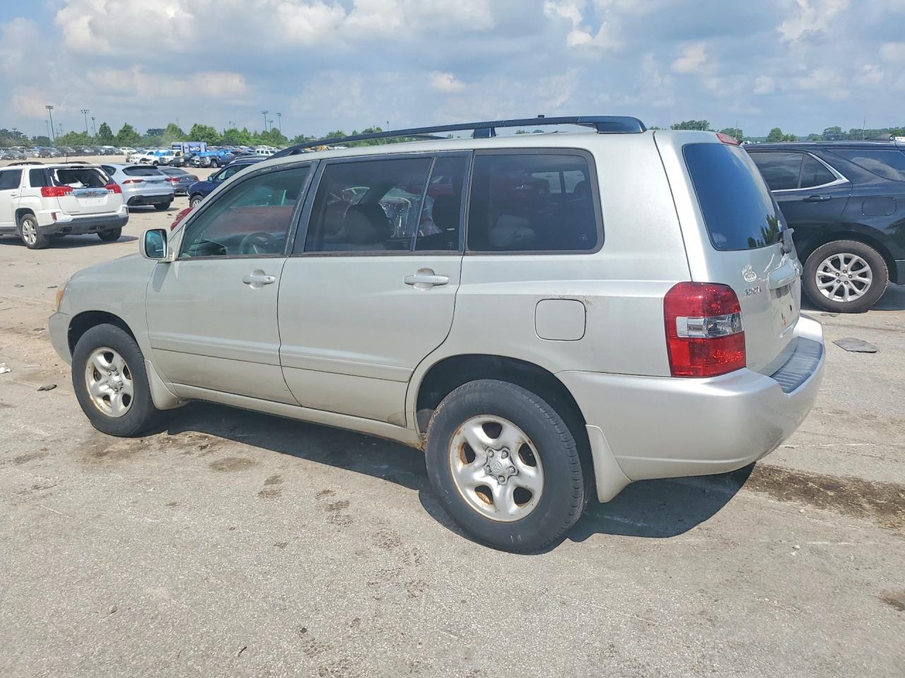 2005 Toyota Highlander Base Silver vin: JTEGD21A750109368