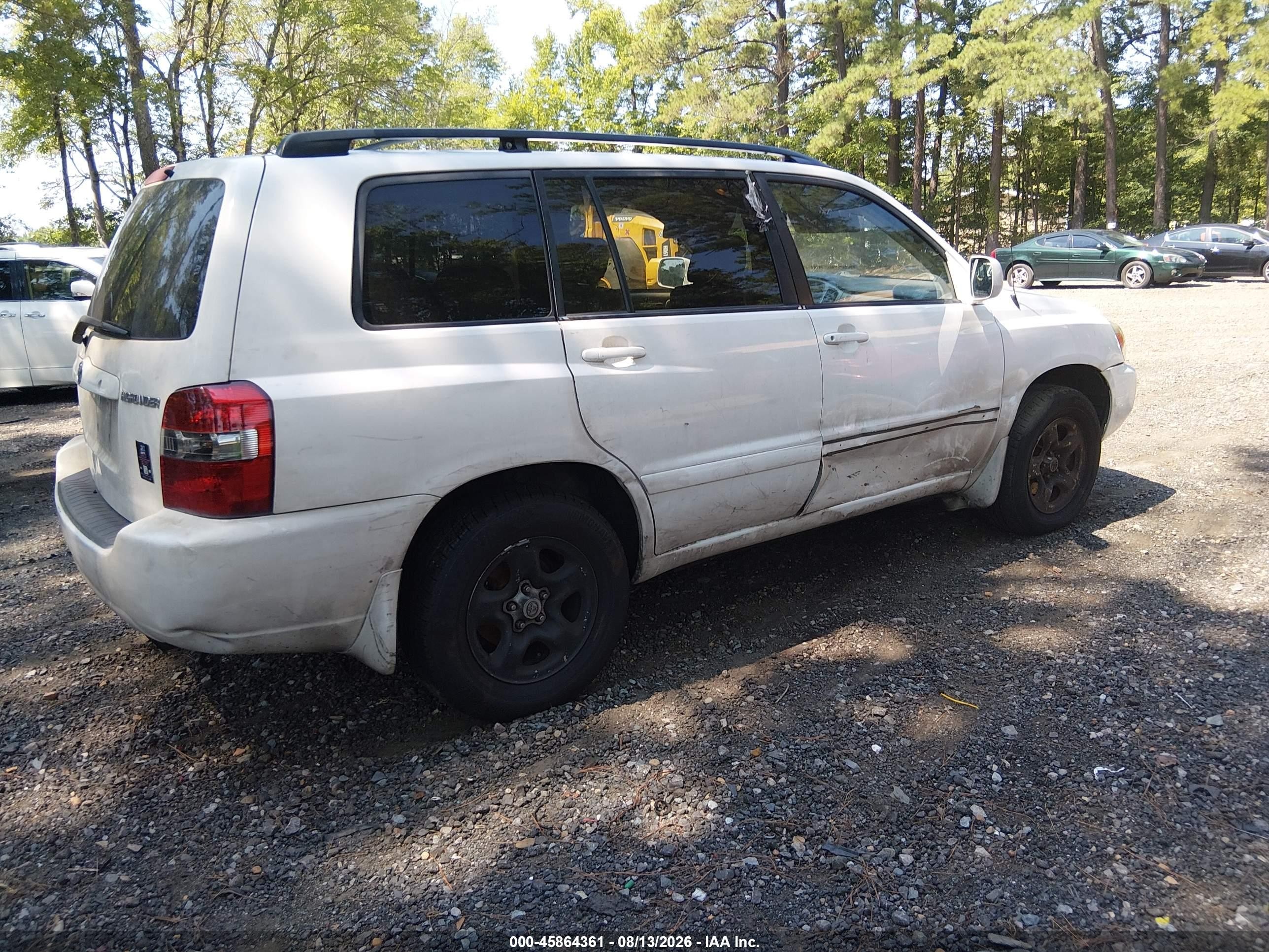 2005 Toyota Highlander   White vin: JTEGD21A750109760