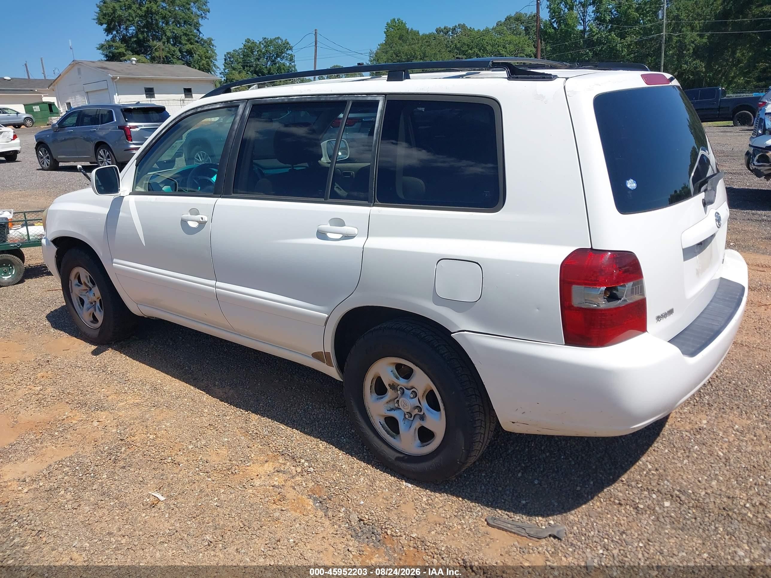 2006 Toyota Highlander   White vin: JTEGD21A760132487