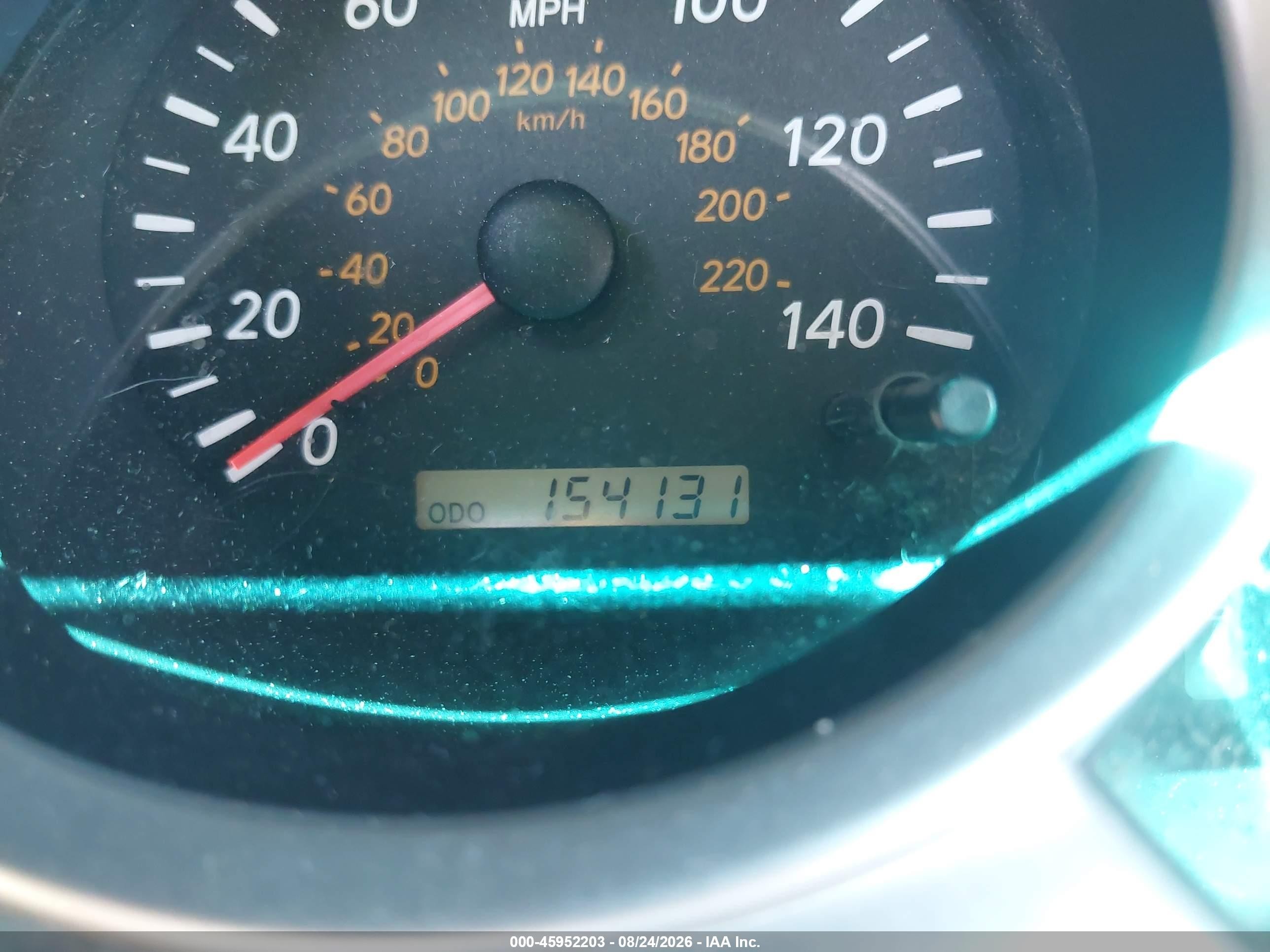 2006 Toyota Highlander   White vin: JTEGD21A760132487