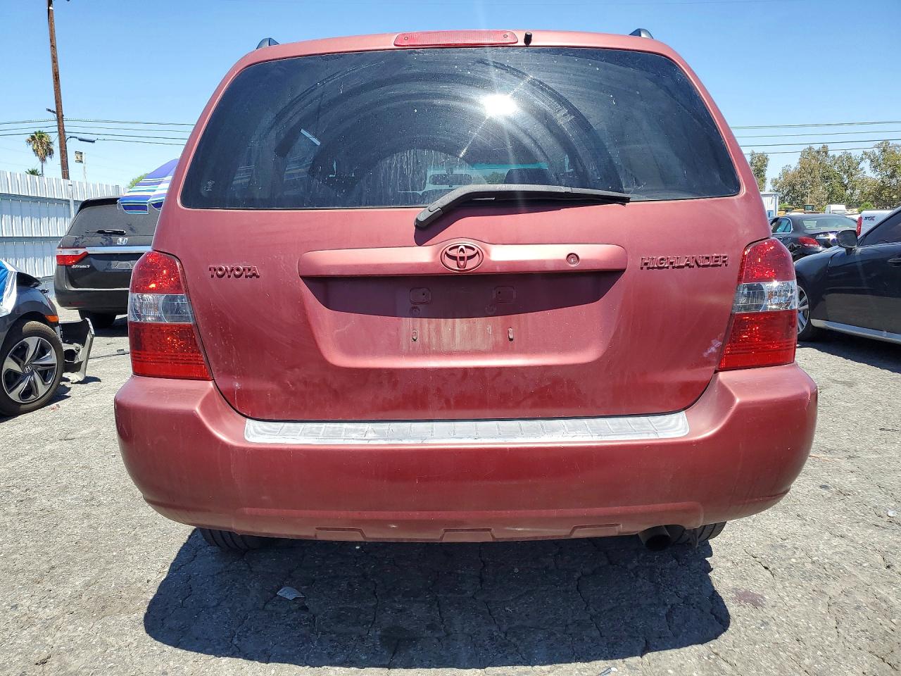 2006 Toyota Highlander Base Красный vin: JTEGD21A760136295