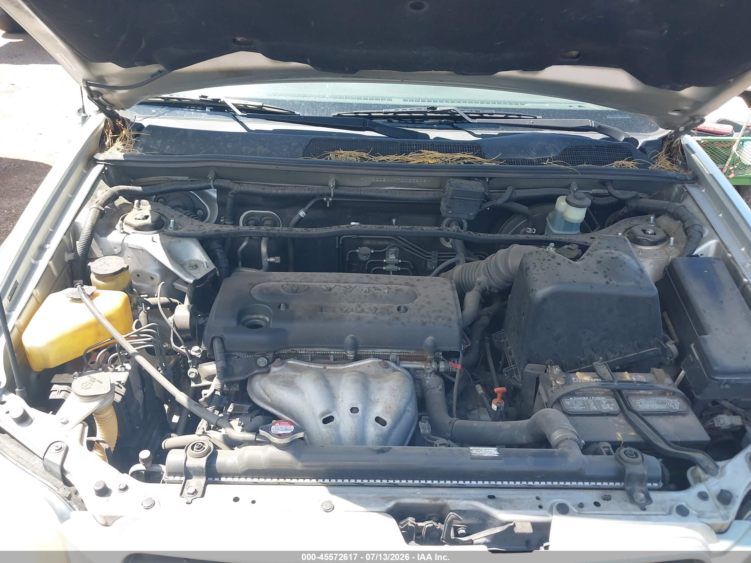 2007 Toyota Highlander   Silver vin: JTEGD21A770163546