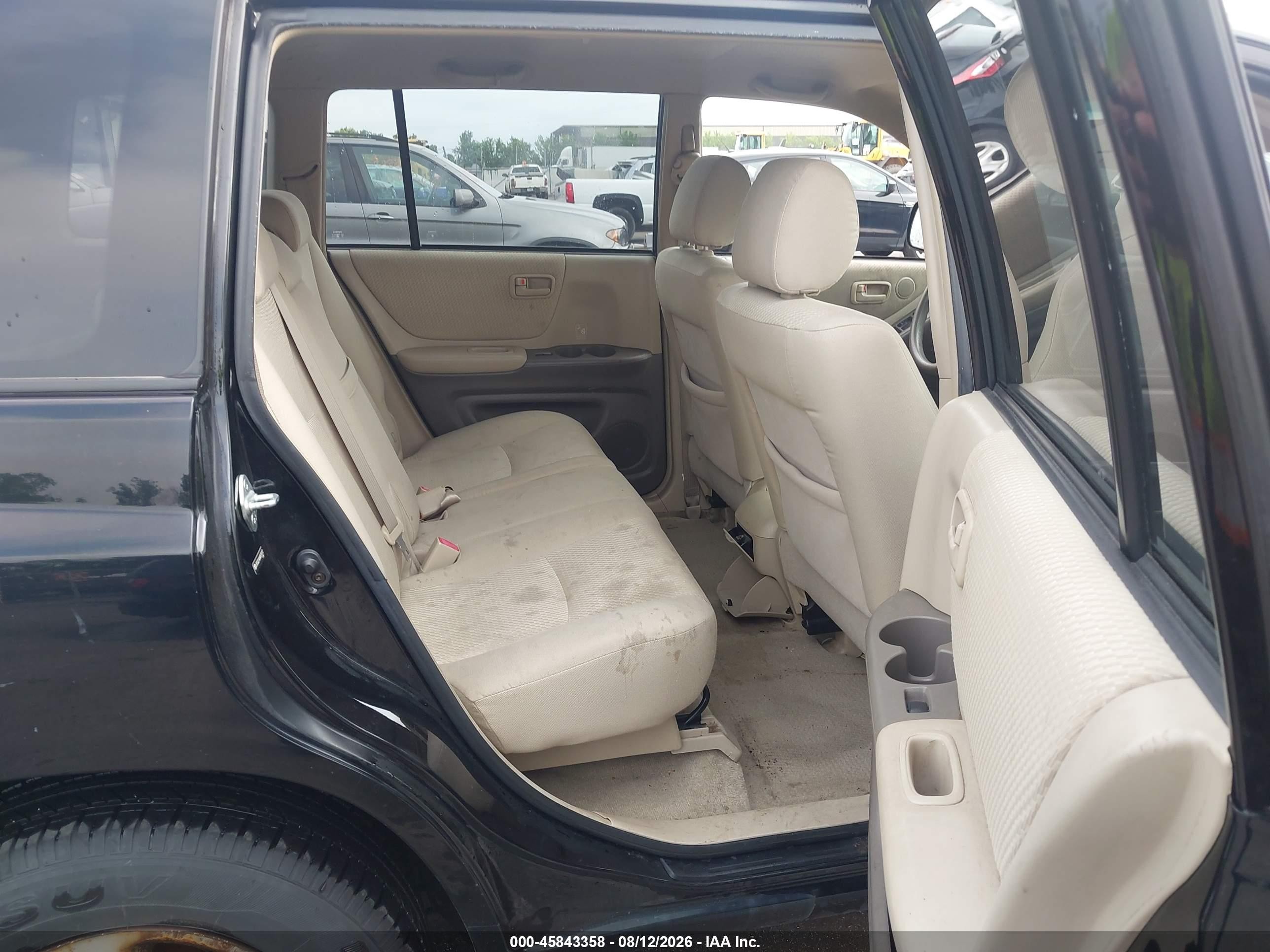2004 Toyota Highlander Черный vin: JTEGD21A840079313