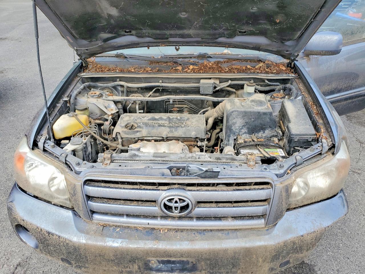 2004 Toyota Highlander Base Blue vin: JTEGD21A840105103