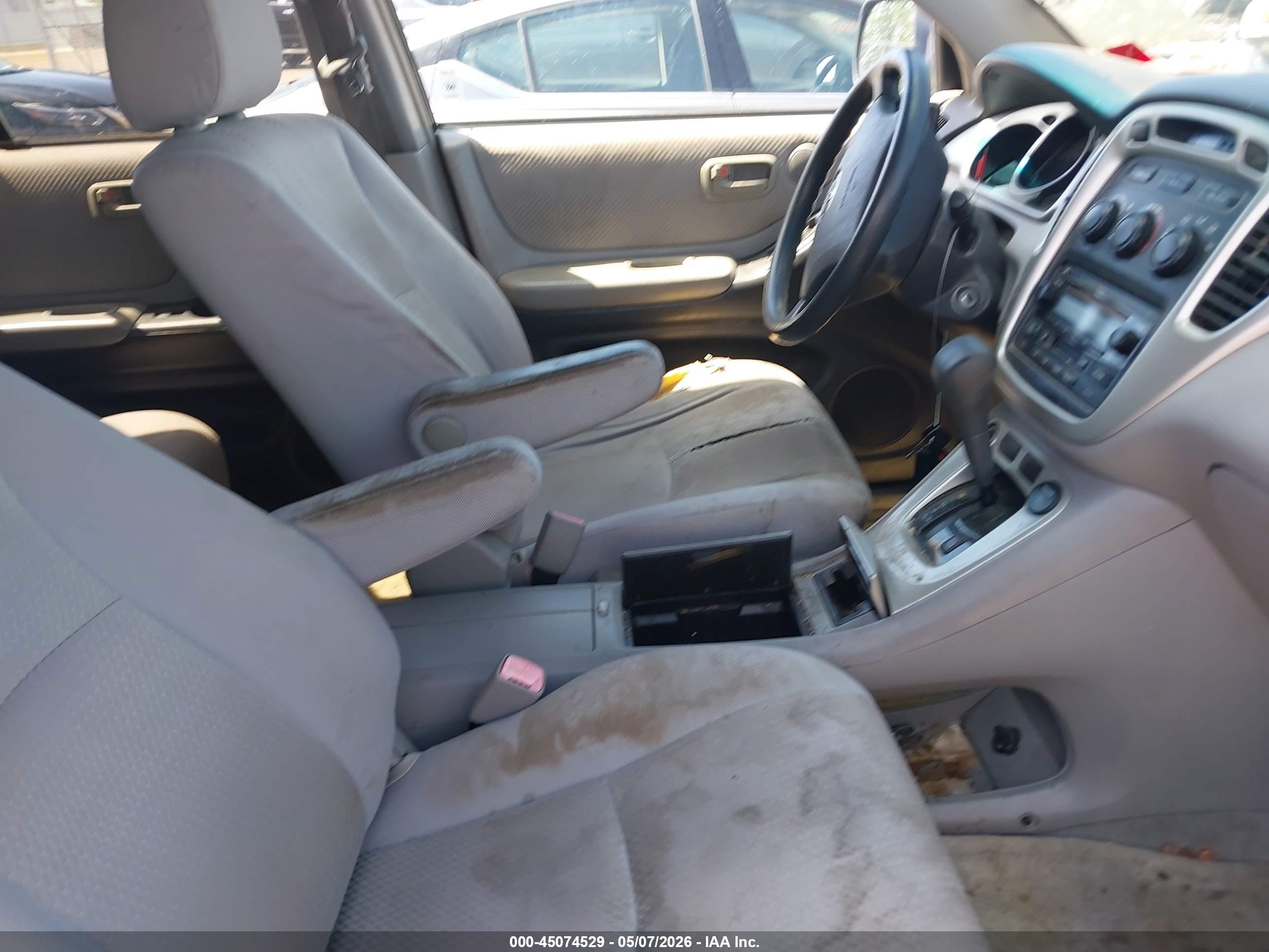 2005 Toyota Highlander   Синий vin: JTEGD21A850108732