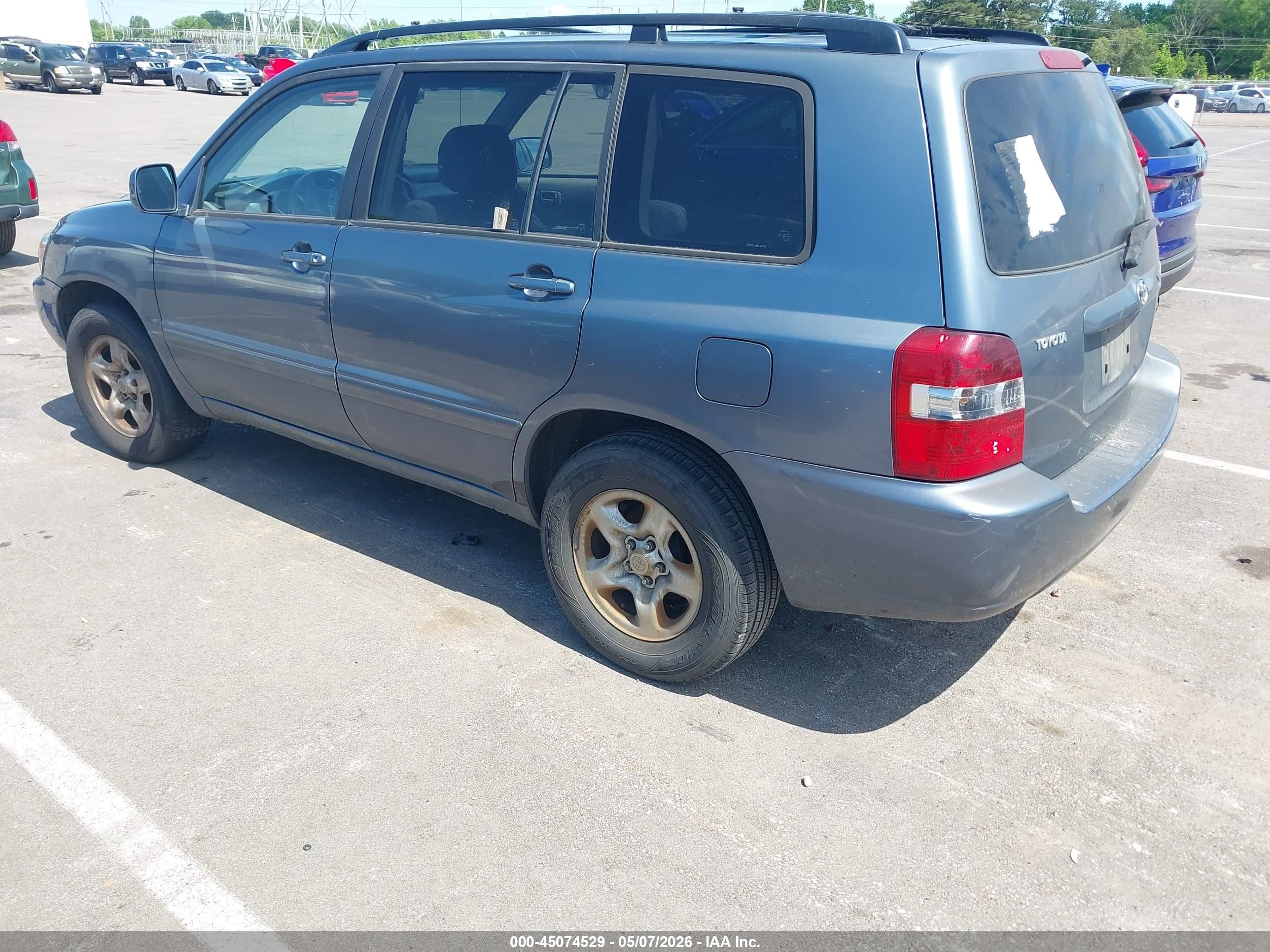 2005 Toyota Highlander   Синий vin: JTEGD21A850108732