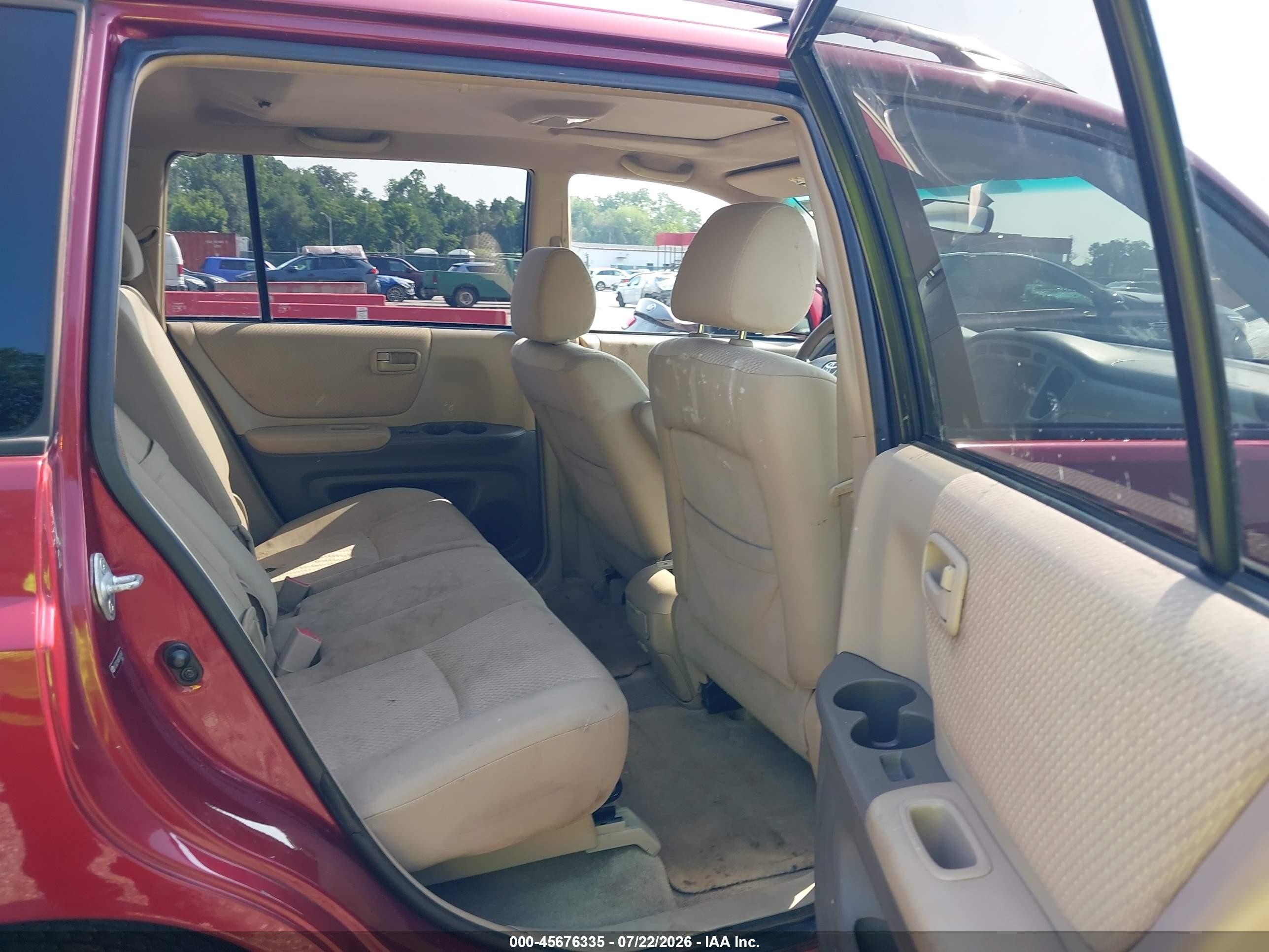 2007 Toyota Highlander   Red vin: JTEGD21A870161160