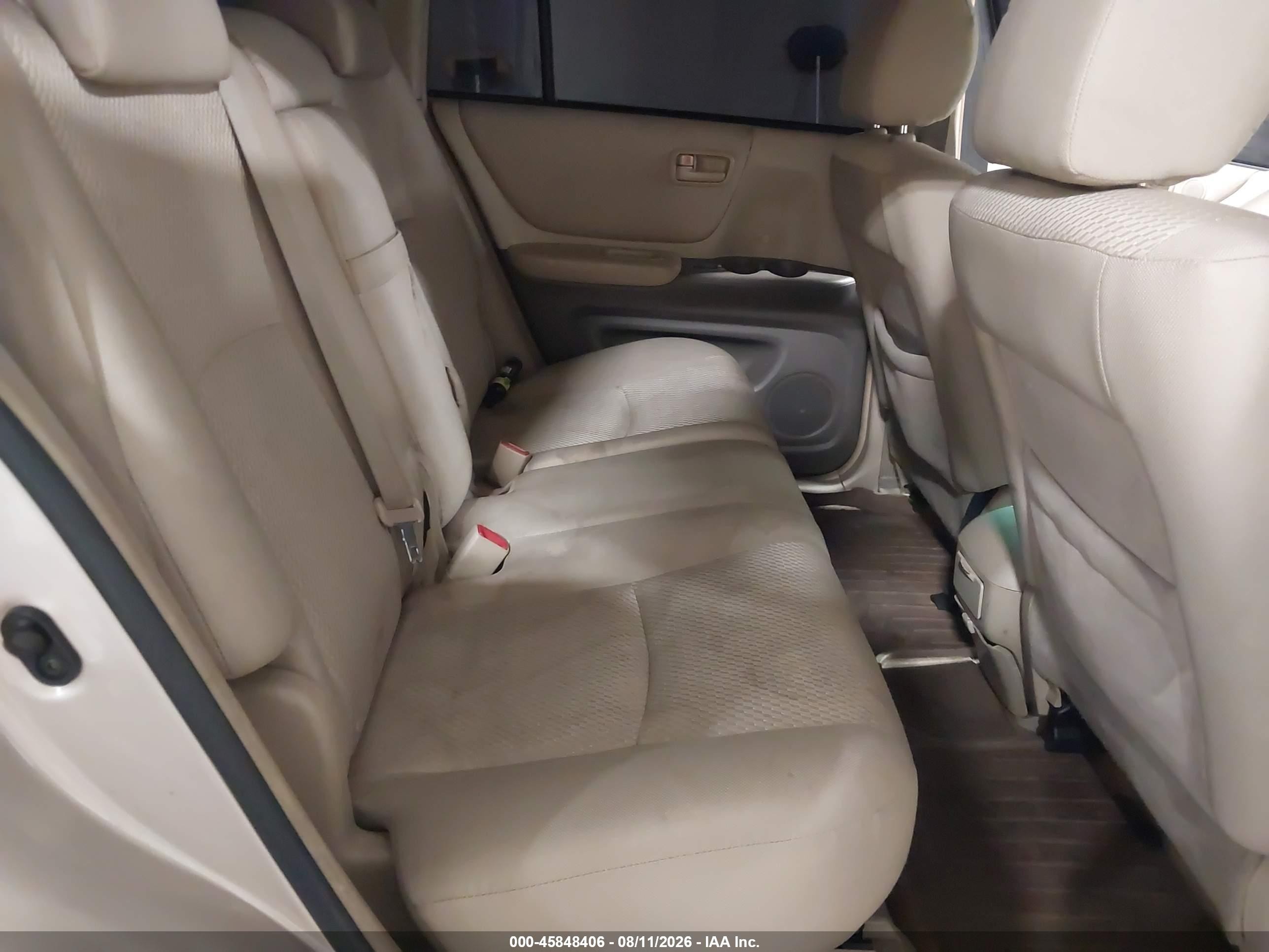 2007 Toyota Highlander   Gold vin: JTEGD21A870164592