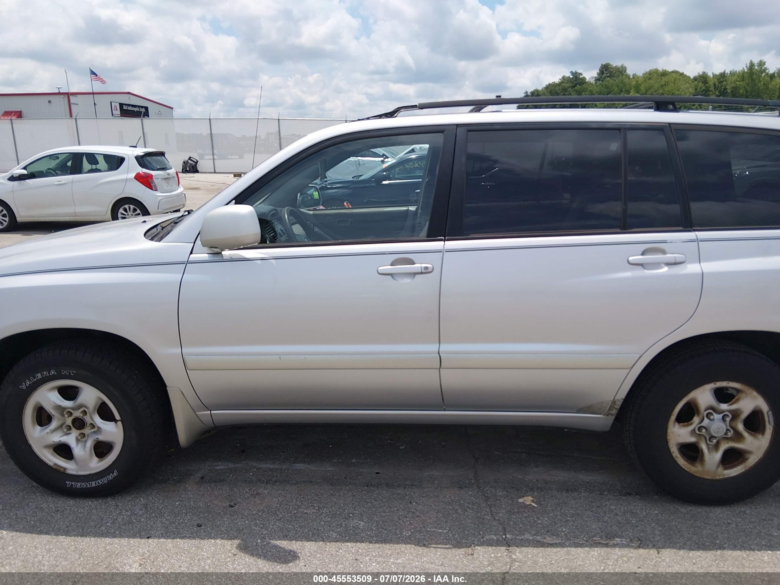 2002 Toyota Highlander   Silver vin: JTEGD21A920039223