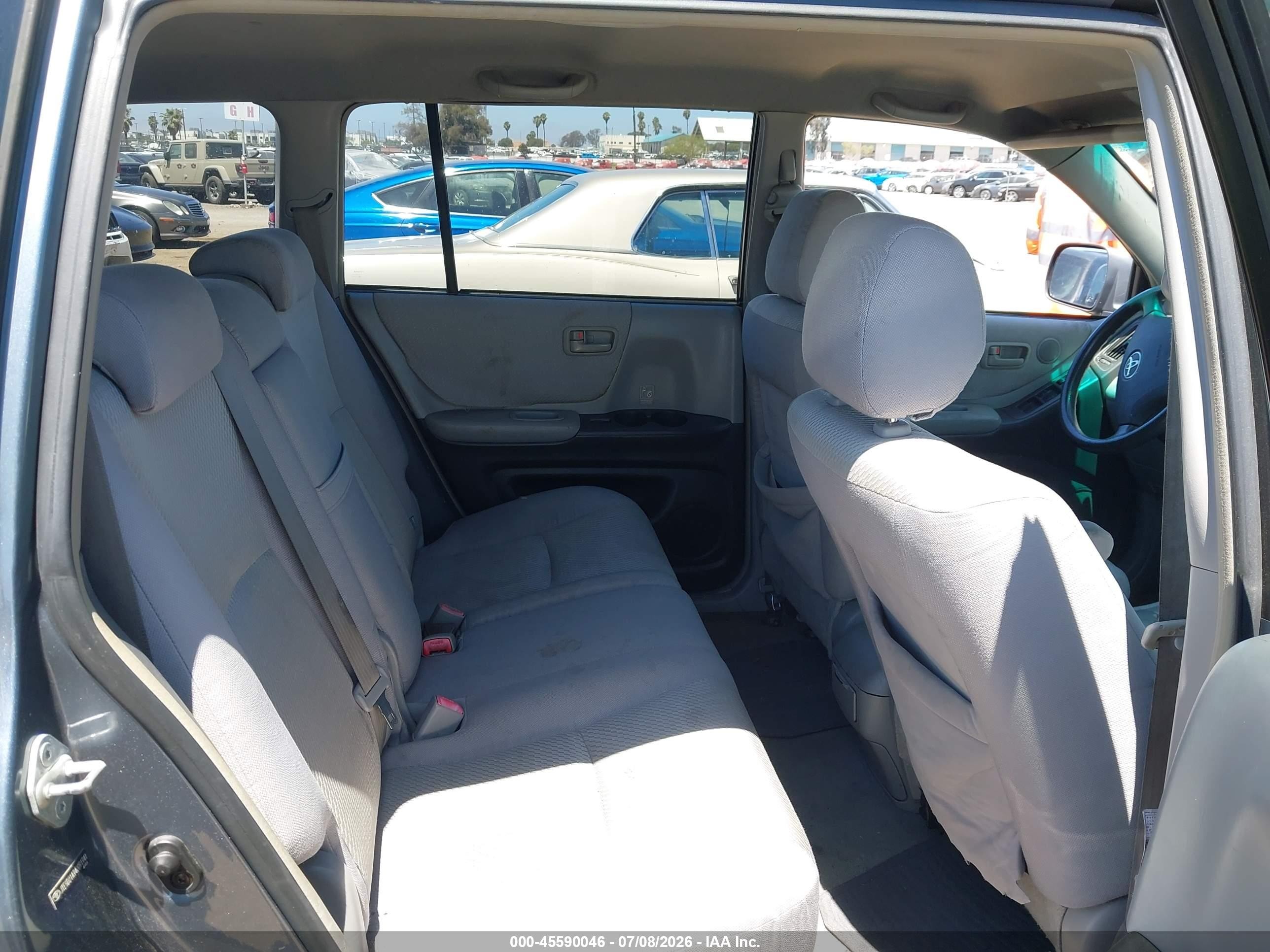 2004 Toyota Highlander   Gray vin: JTEGD21A940091941