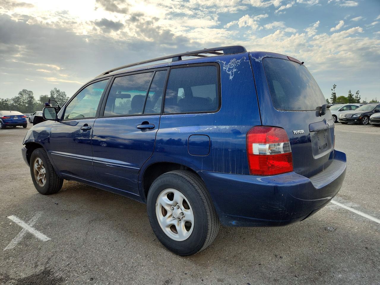 2004 Toyota Highlander Base Синий vin: JTEGD21A940097979