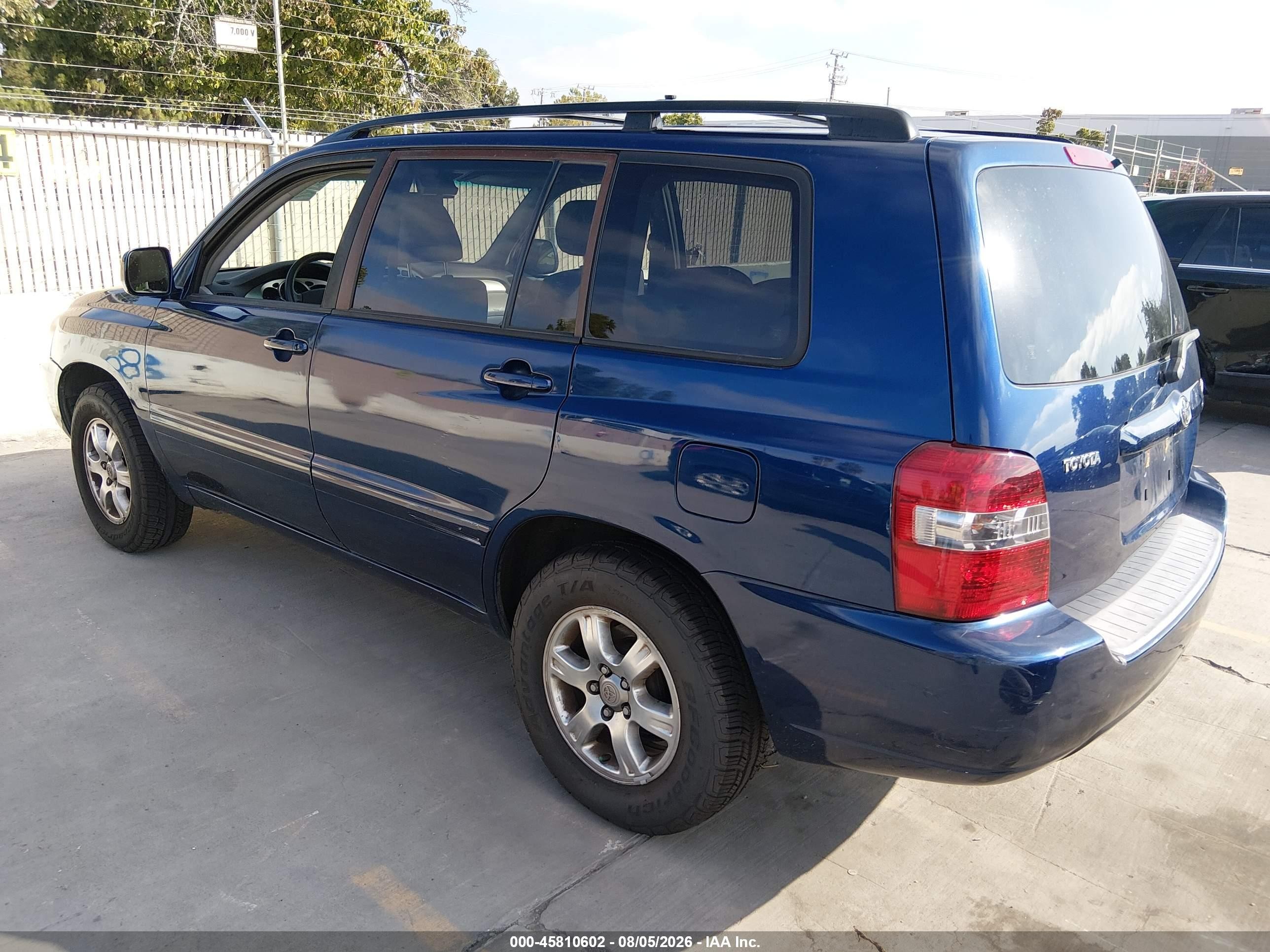 2005 Toyota Highlander   Blue vin: JTEGD21A950111610