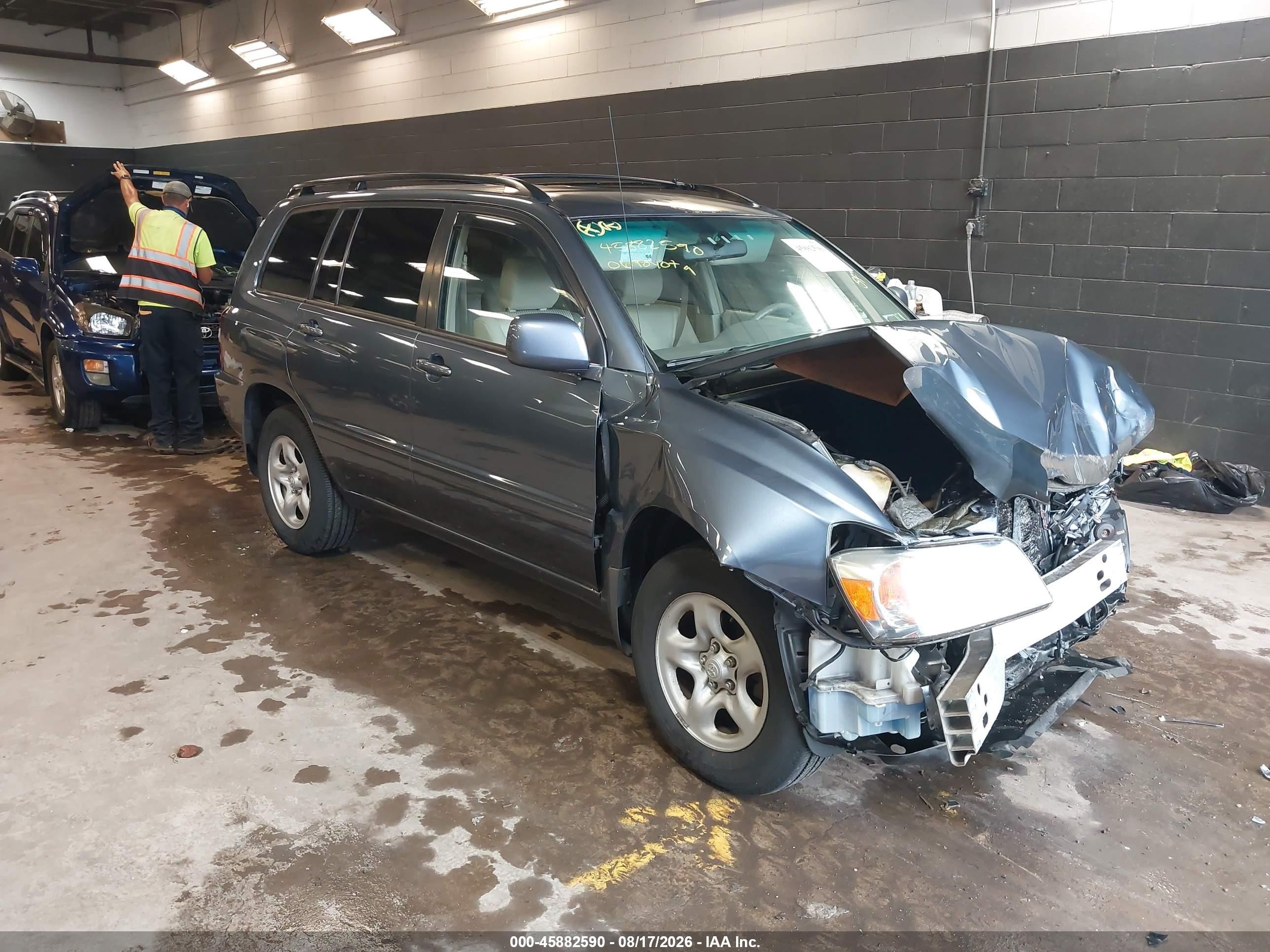 2006 Toyota Highlander   Синий vin: JTEGD21A960140915