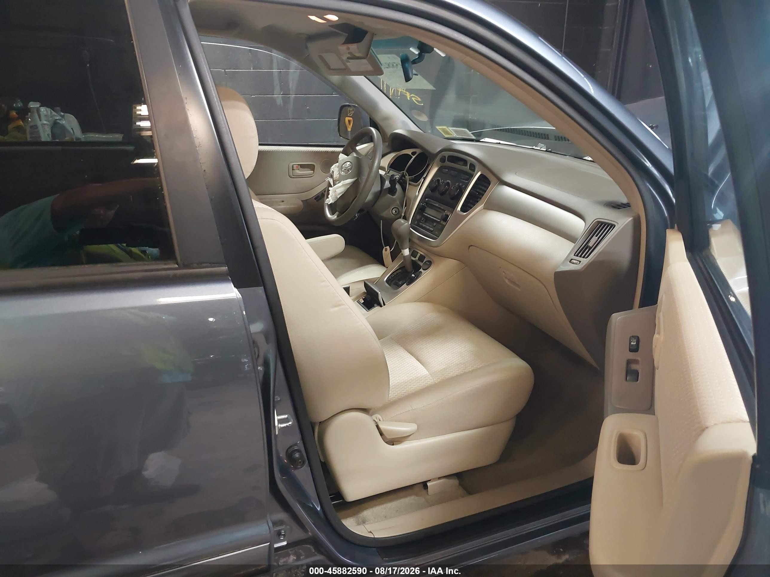 2006 Toyota Highlander   Синий vin: JTEGD21A960140915